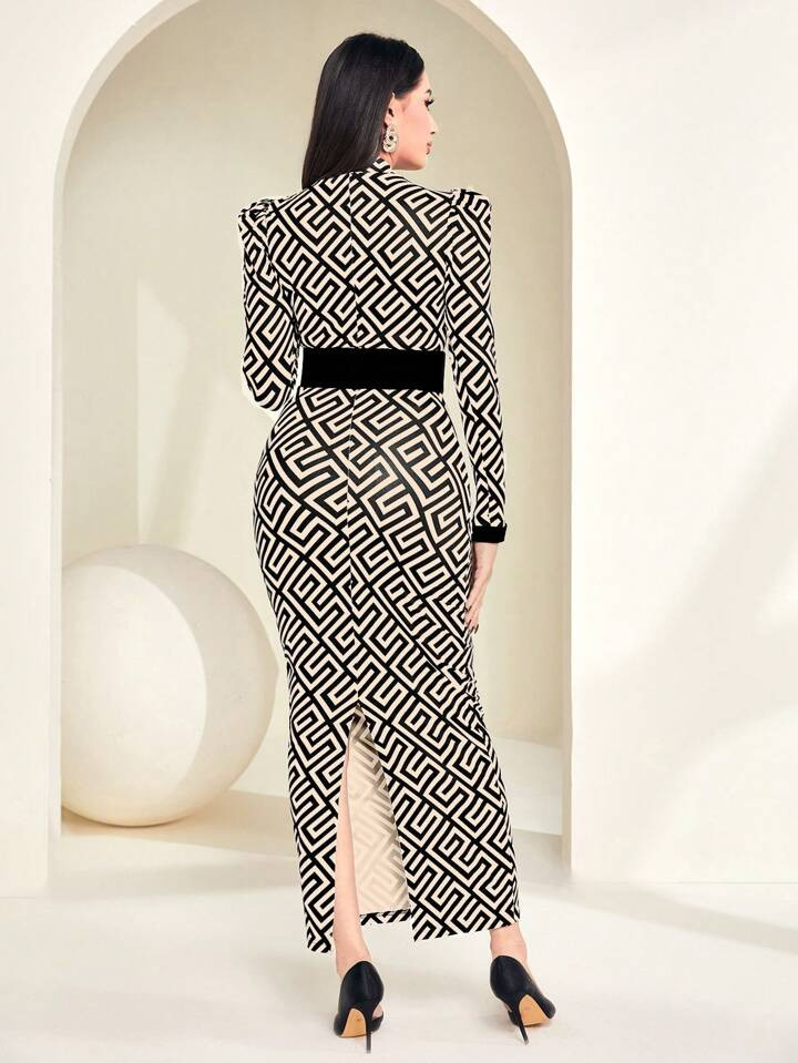 SHEIN Modely Abito aderente con stampa geo collo dritto con manica a sbuffo con cintura | SHEIN