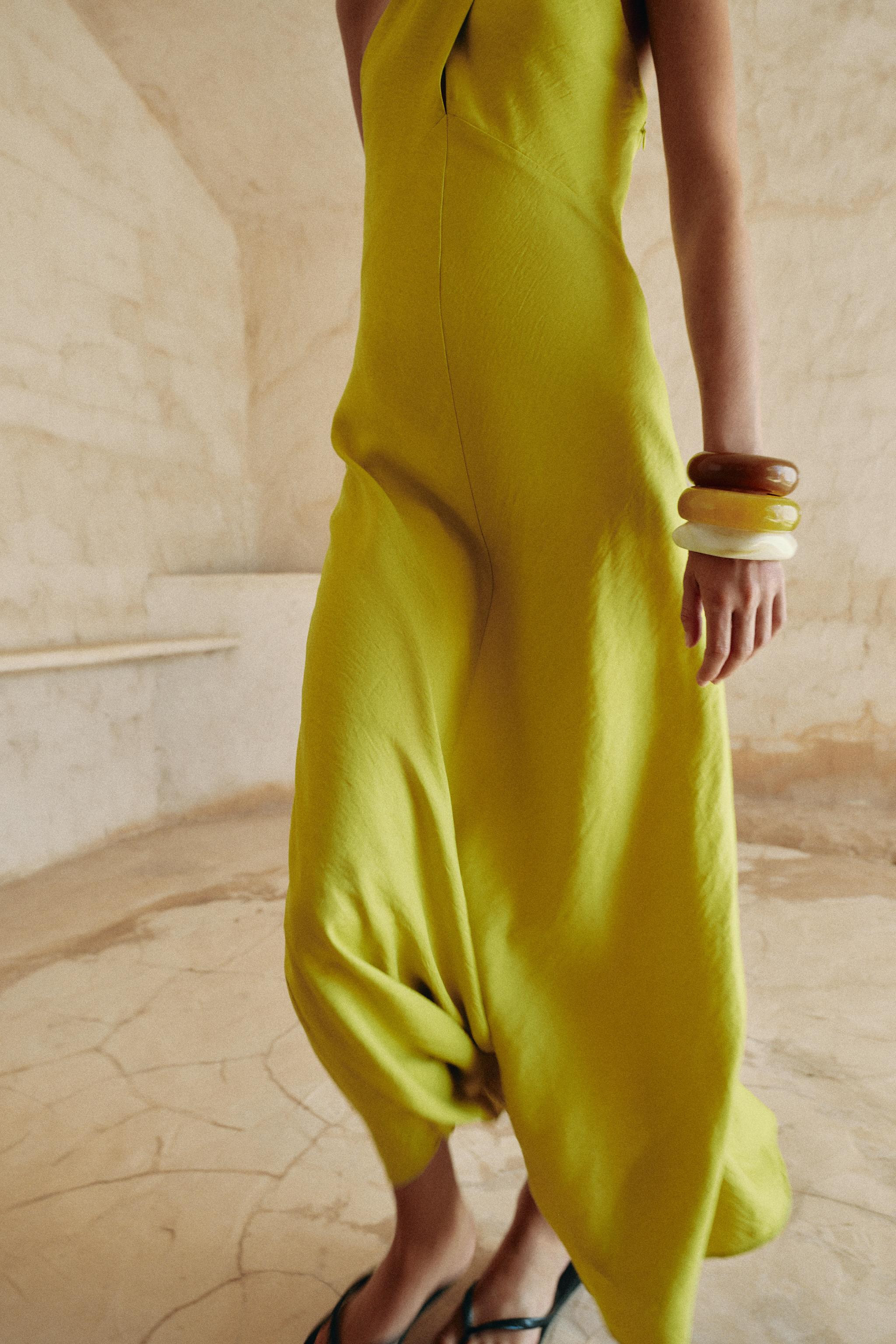LINEN WRAP HALTER MIDI DRESS | Zara US