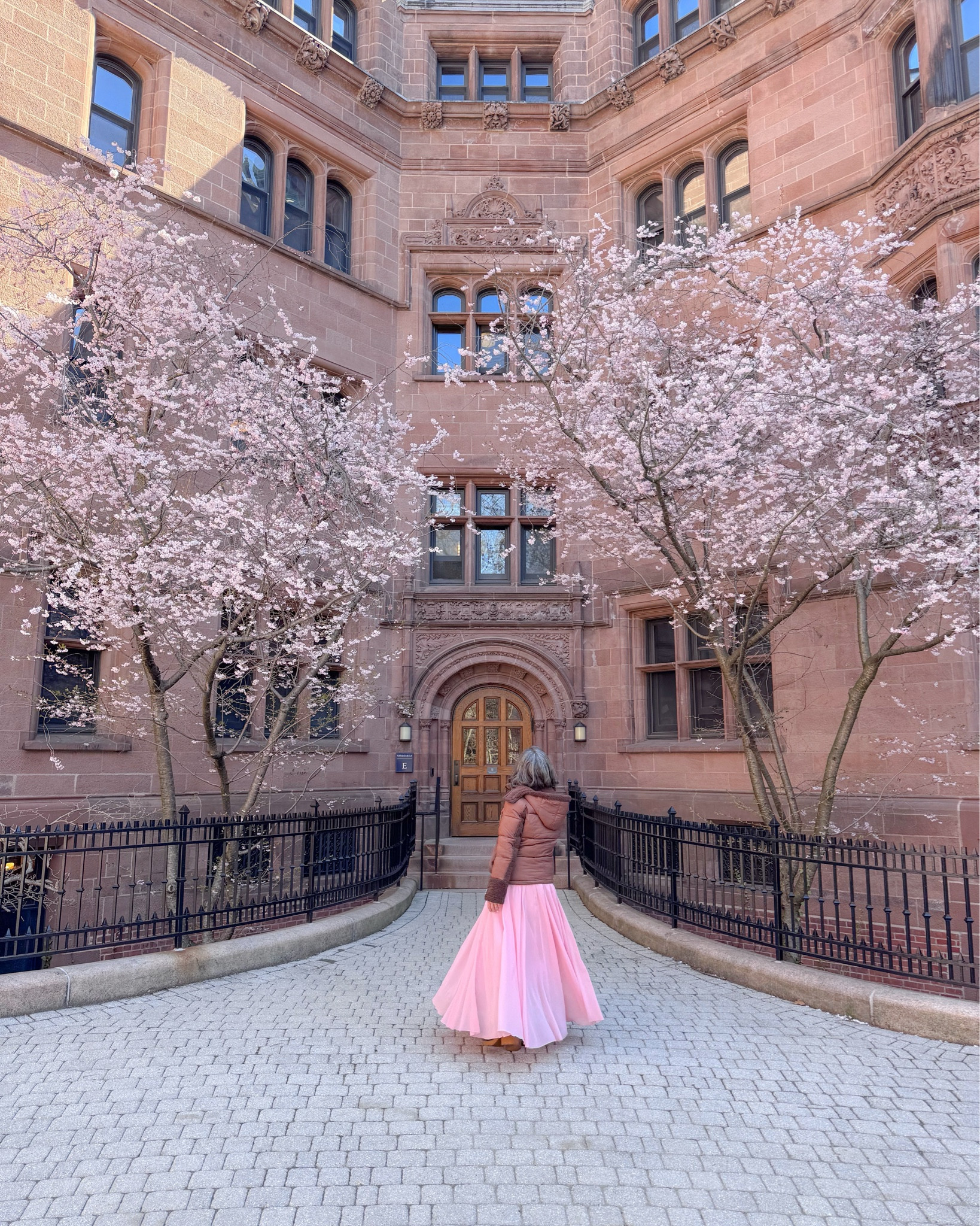 Spring wanderings 🌸

#LTKSeasonal #LTKdayinmylife #LTKOver40