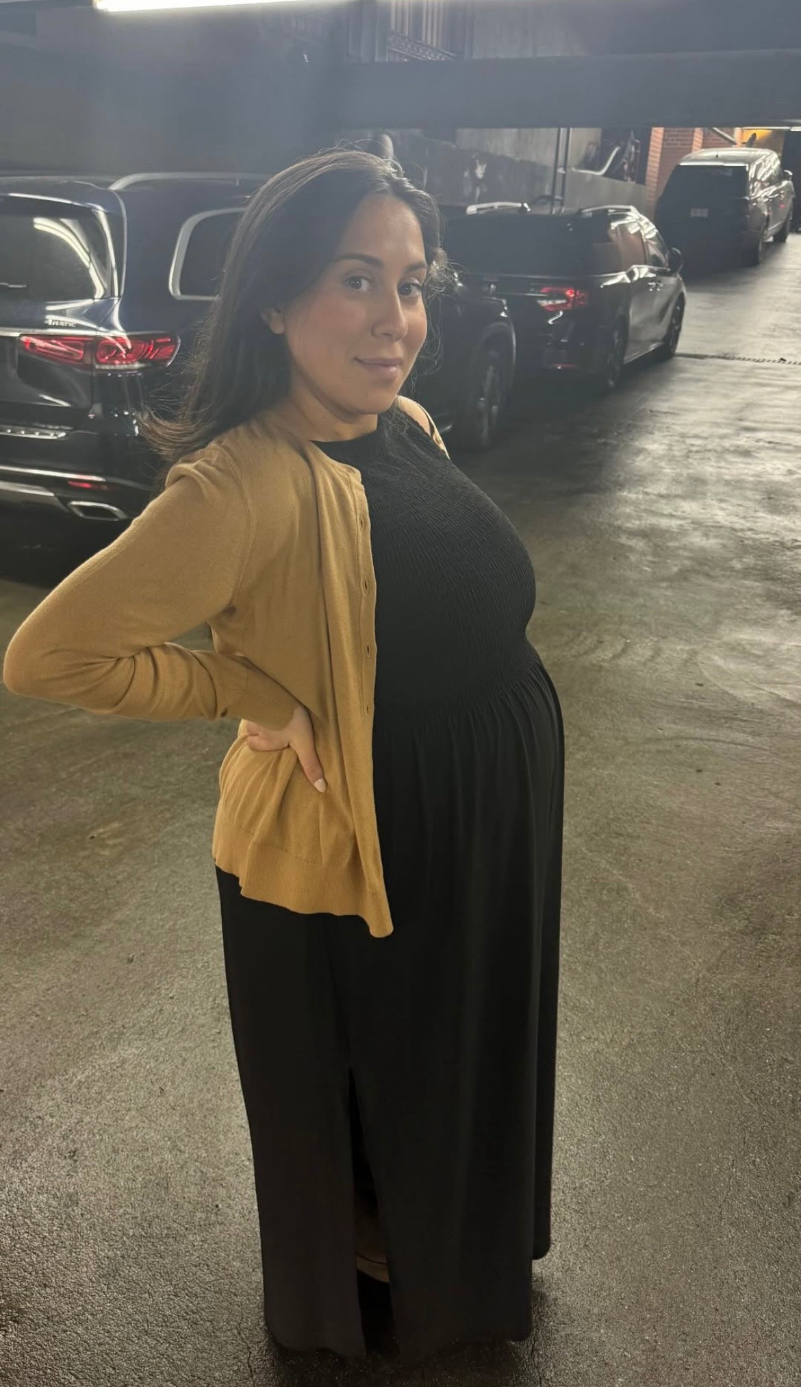 What I wore last night! Linked my cardigan in white.

#LTKFindsUnder100 #LTKSeasonal #LTKStyleTip