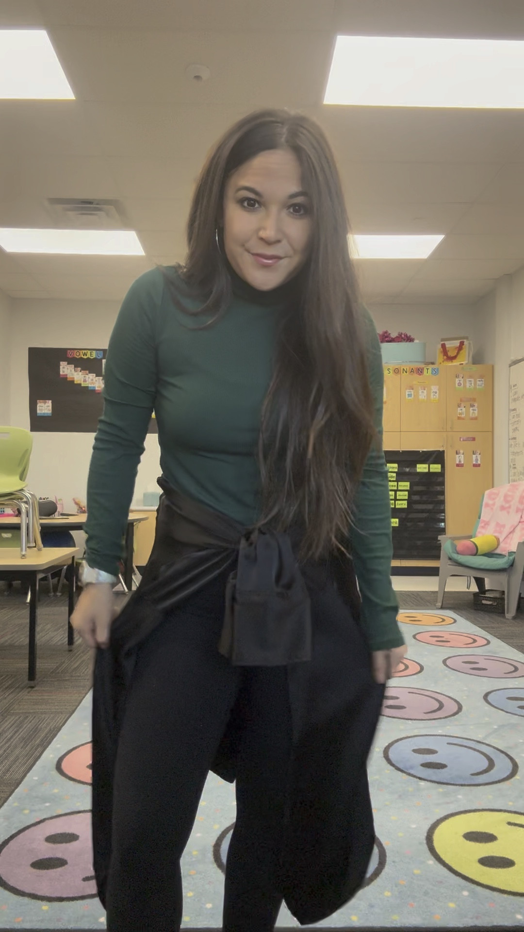 It’s giving Elphaba 

#LTKHoliday #LTKStyleTip #LTKSeasonal