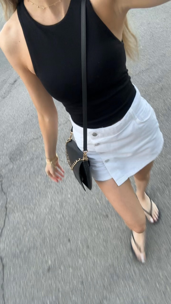 Denim skorts for summer 
☀️🍓🌴🌊🍒✨

#LTKstyletip #LTKSeasonal #LTKVideo