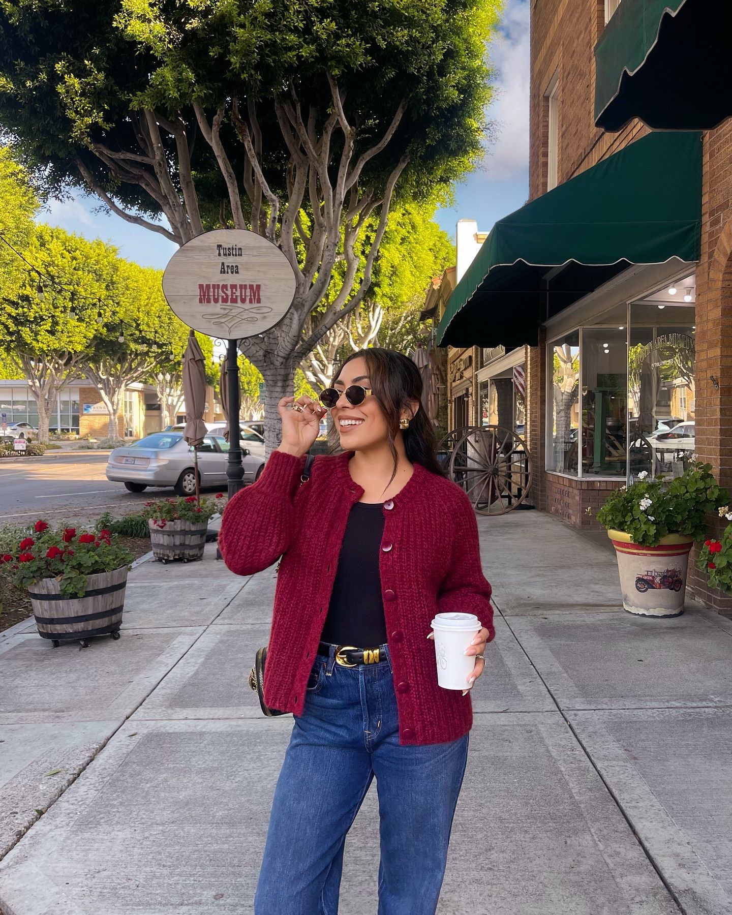morning Jazz, a crispy morning & a cup of coffee is my ideal start to the day 🙂‍↔️🎶☕️🍂
—
cardigan sweater: @sezane (XS)
purse: @kurtgeiger 
ballet flats: @shopgracefootwear 
—
autumn outfit, burgundy outfit, denim outfit, Pinterest girl, classic style, fall style, shoe trends 


#LTKxMadewell #LTKShoeCrush #LTKStyleTip