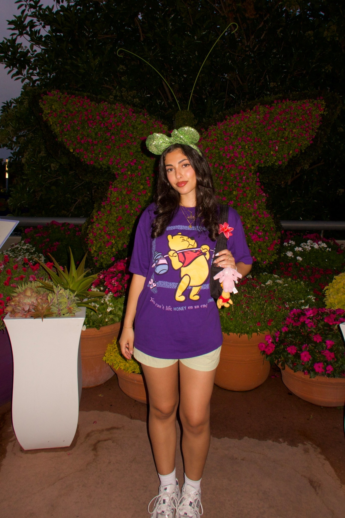 Epcot Winnie the Pooh outfit 💛 top is vintage, shorts are motel rocks 