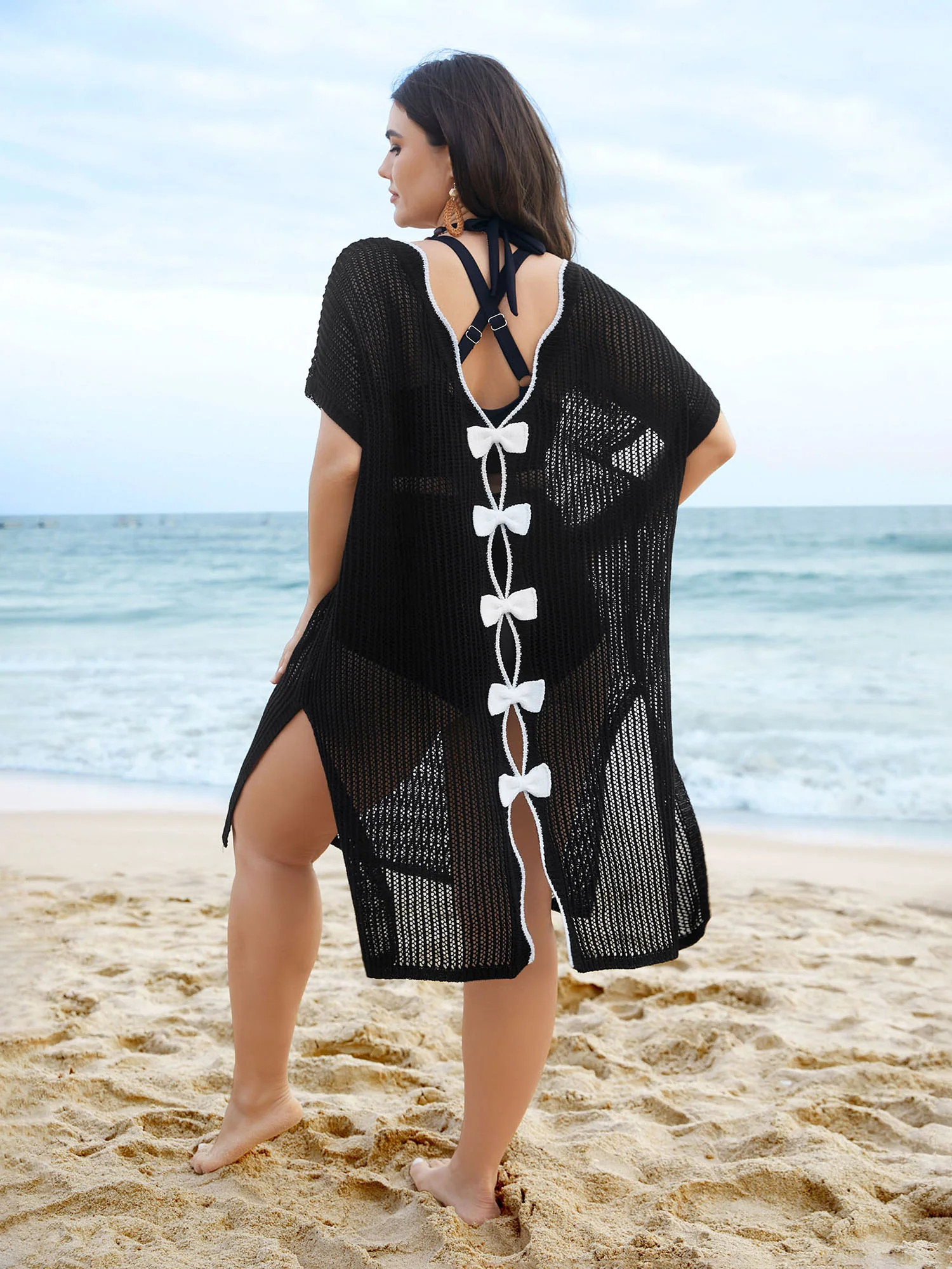 Scalloped Neck Textured Bow Swim Cover Up | Bloomchic