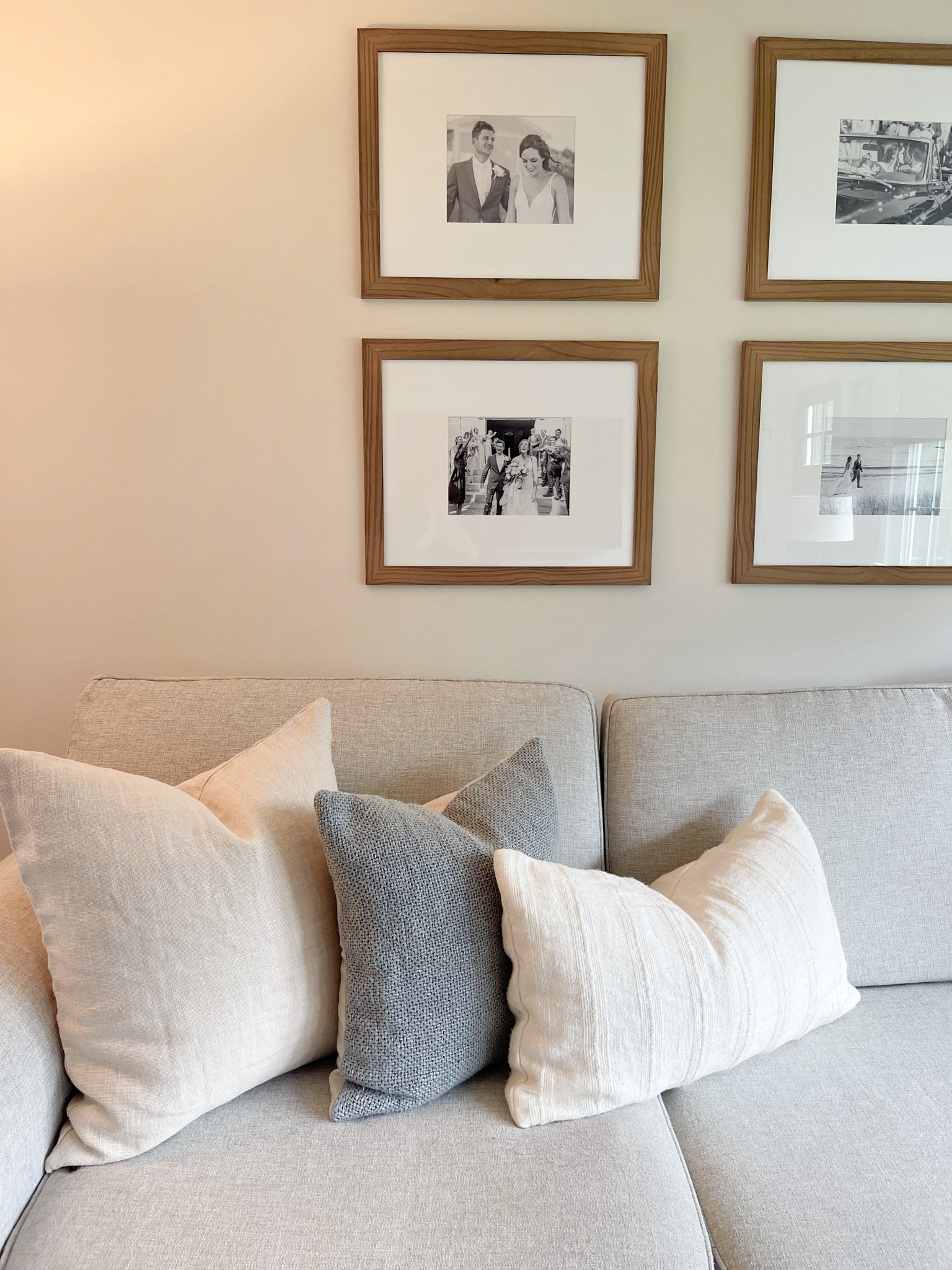 Living room, interior design, home design, home decor

#LTKHome