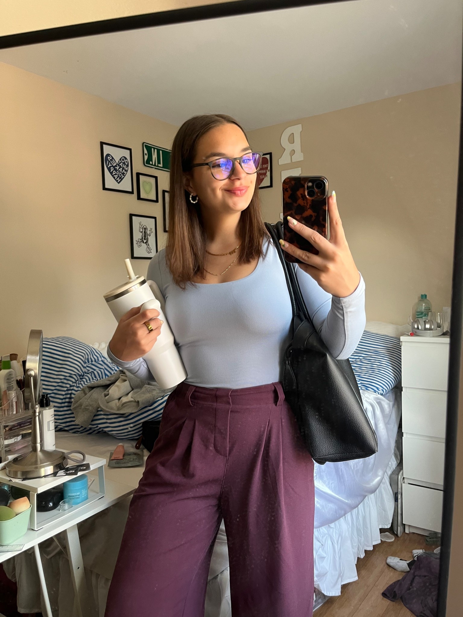 Work outfit for going into the office! Wearing my favorite Halara pants 

#LTKSaleAlert #LTKWorkwear #LTKFindsUnder50