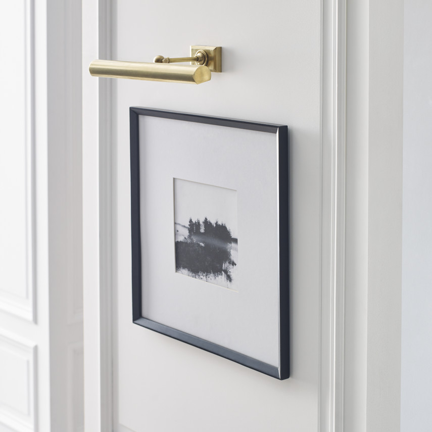 18" Cabinet Maker's Picture Light | Visual Comfort
