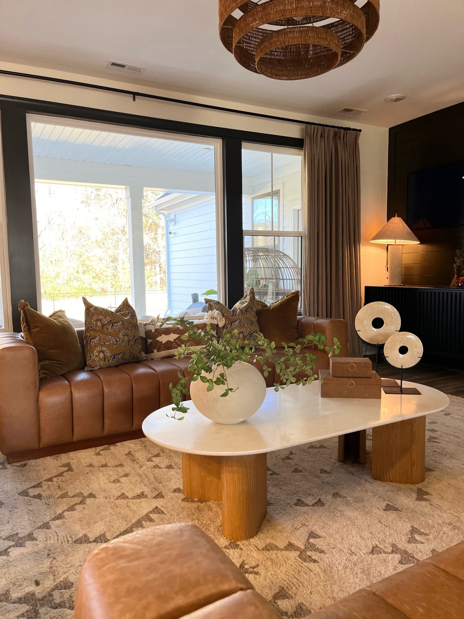 Cassidy’s Living Room 🤍