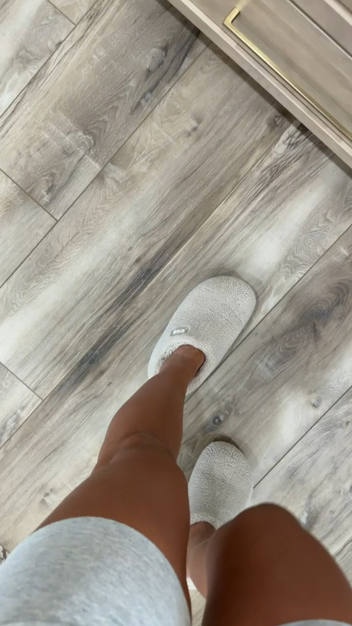 @crocs