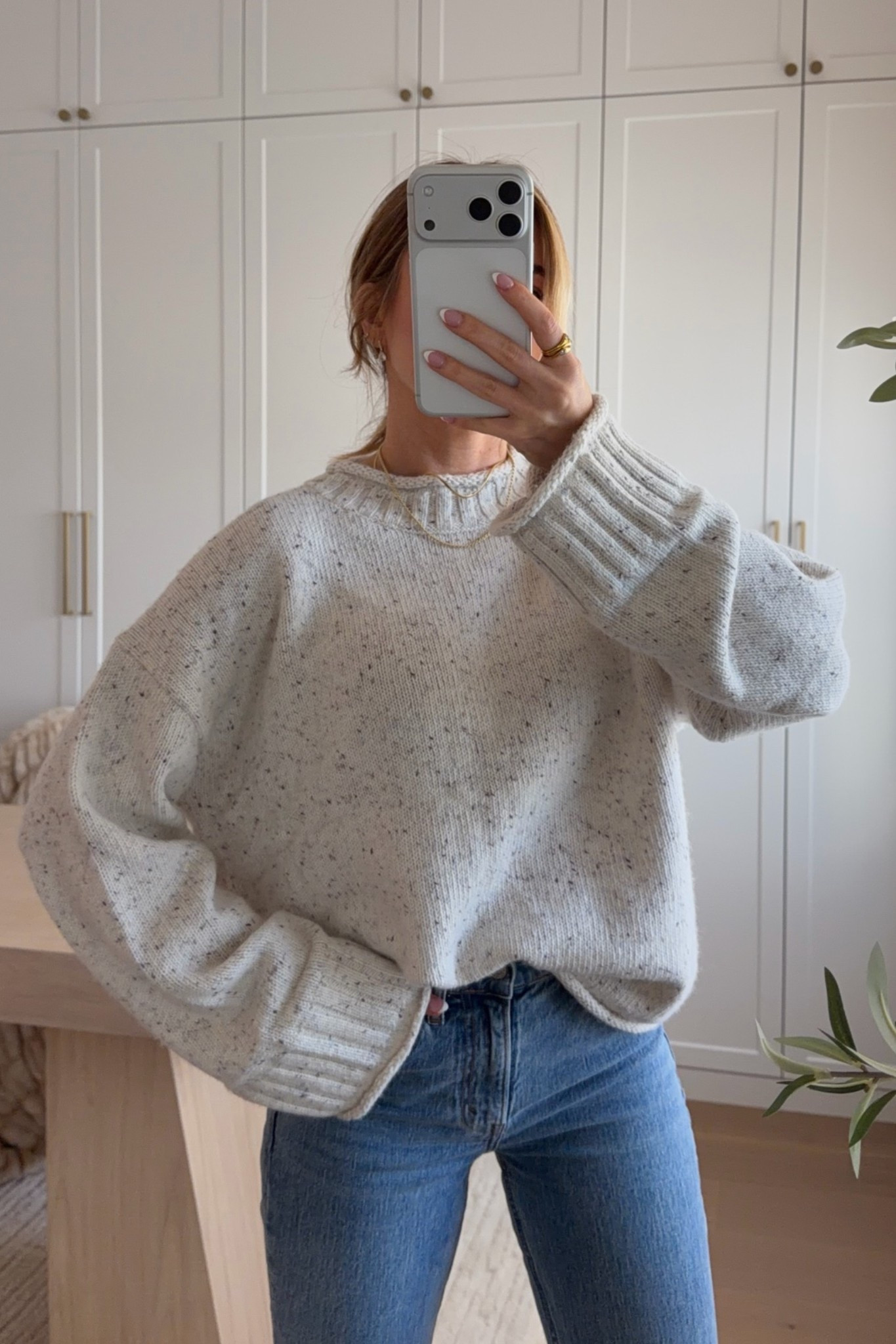 had to show y’all a close up of this sweater!! 😍 code: AFLTK