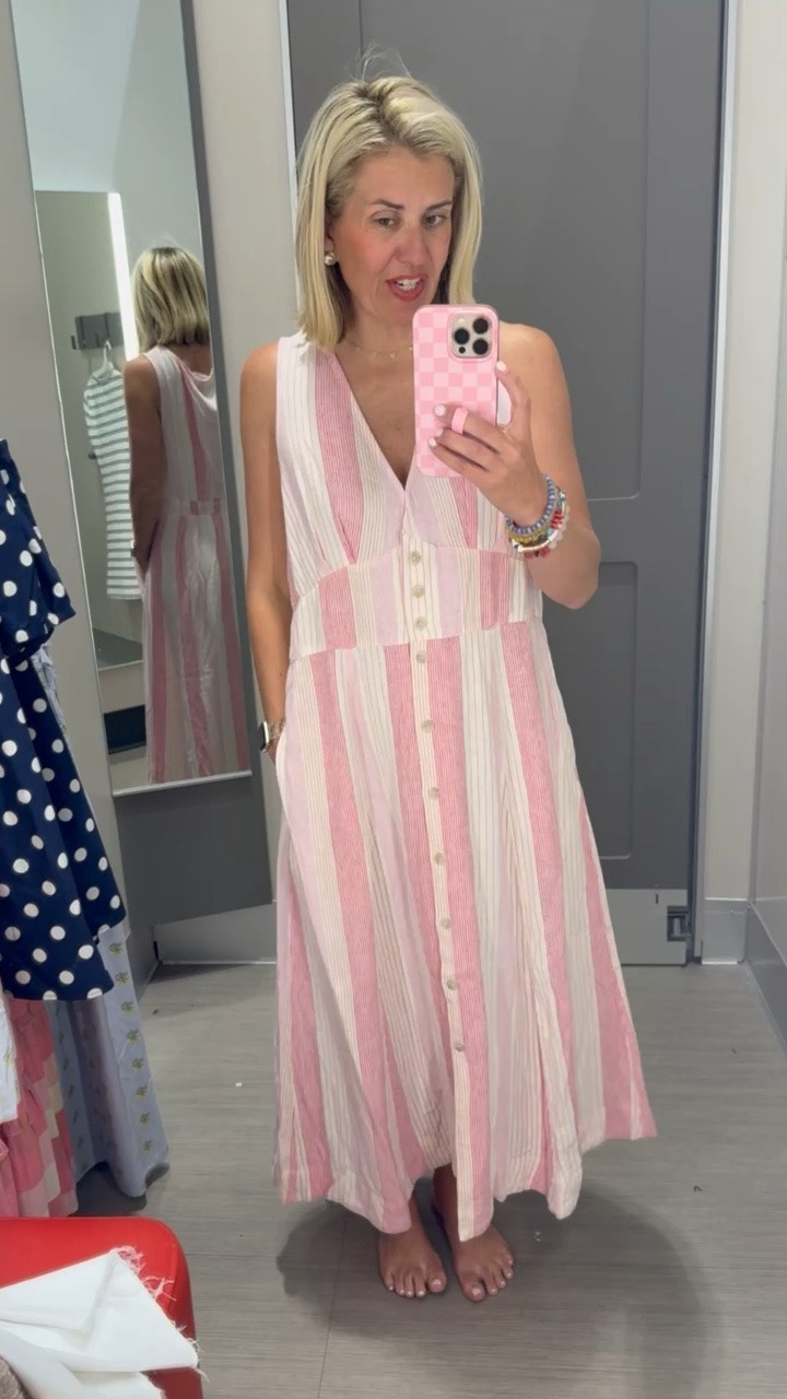 Yes dress with designer vibes! I grabbed the wrong size when trying on, but I’m a small. So cute!!

#LTKdayinmylife #LTKOver40 #LTKmomlife