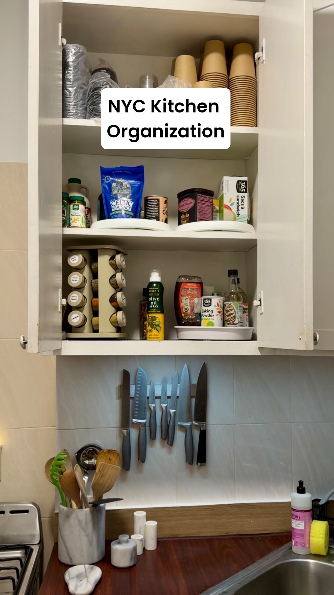 Things to help organize my tiny NYC kitchen 

#nyc #storagehacks