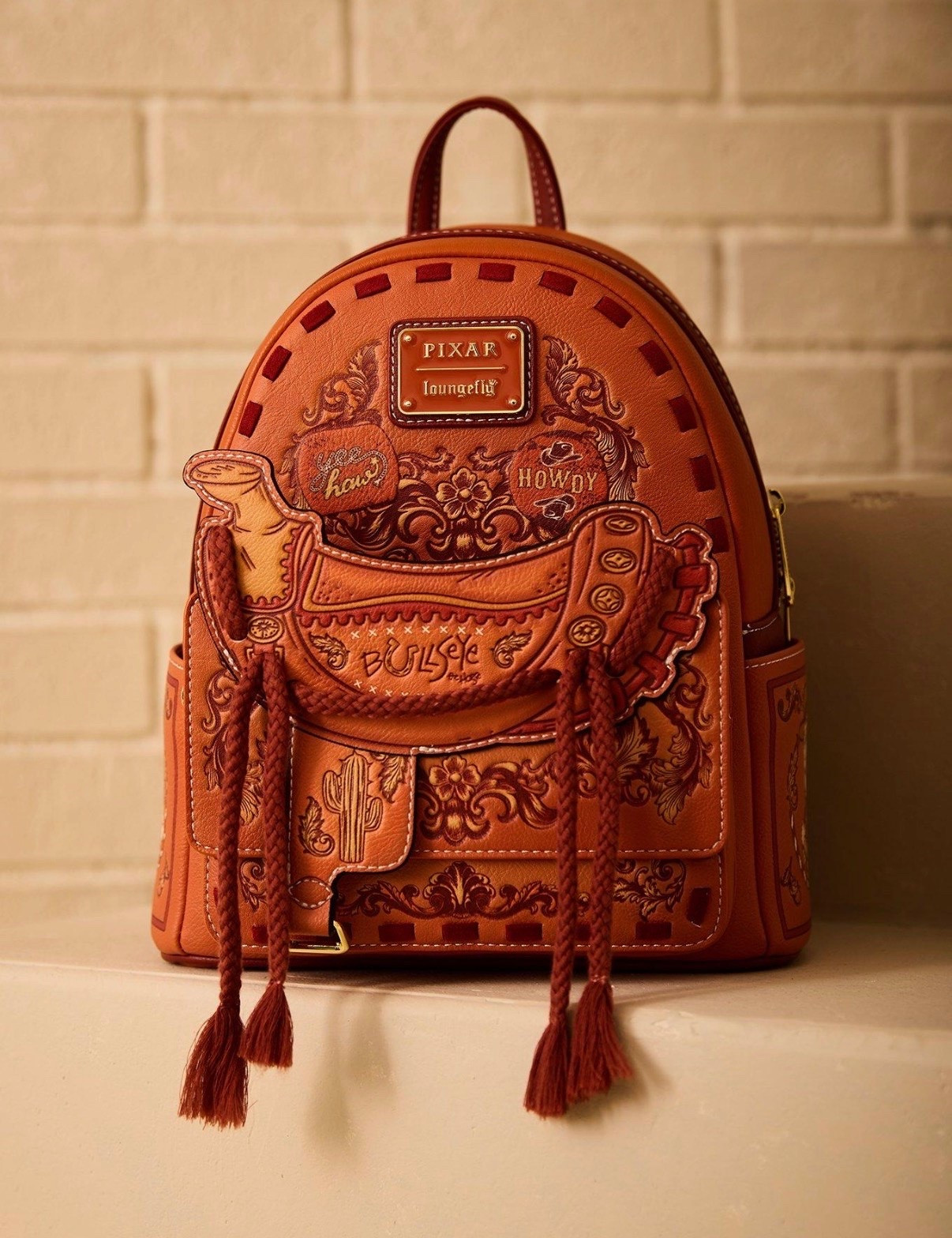 Loungefly Disney Pixar Toy Story 5 Bullseye Saddle Backpack!🎒#toystory #toystory5 #disney #pixar #disneyfinds #shopdisney #boxlunch

#LTKootd #LTKSaleAlert #LTKKids