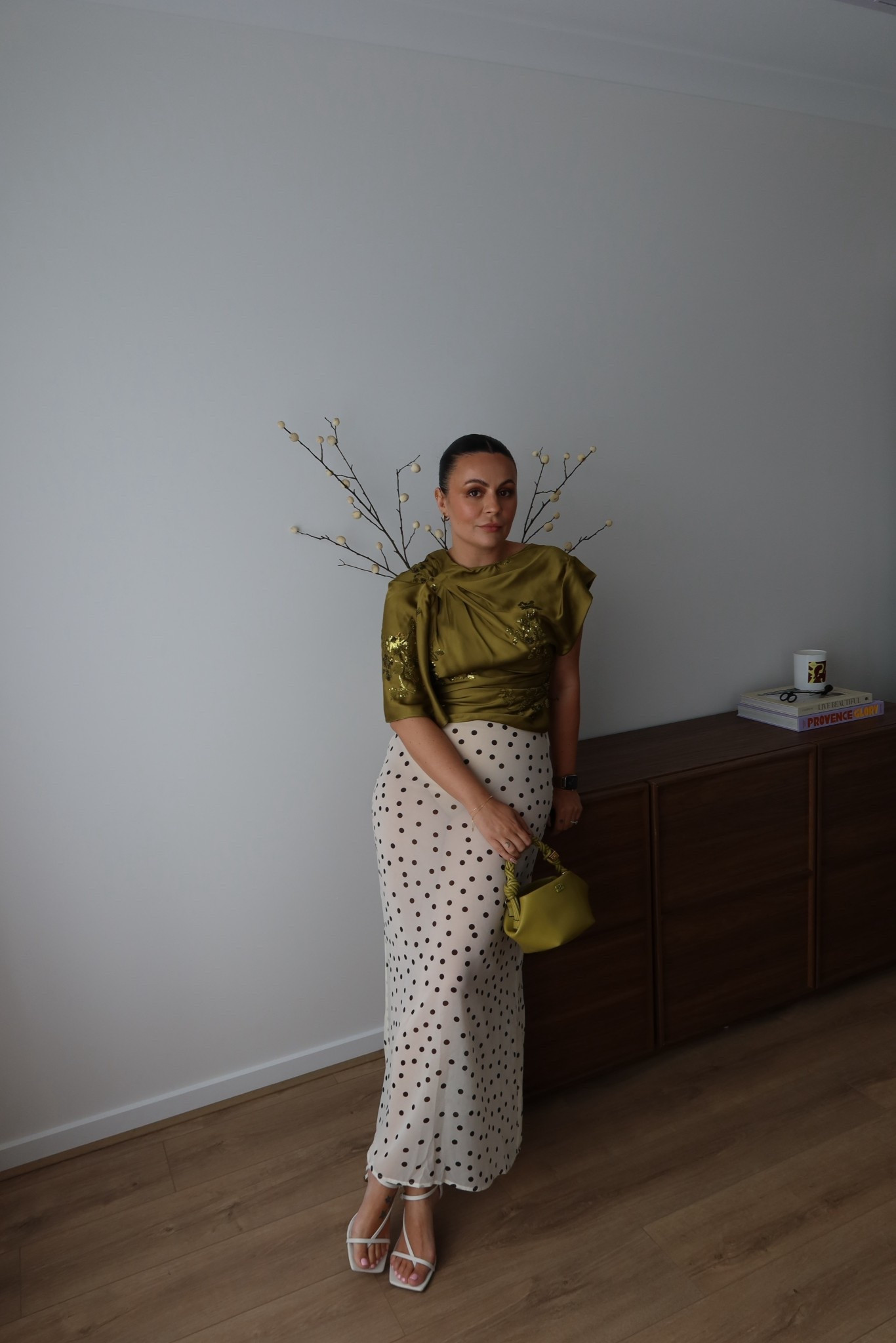 When the theme calls for colour and texture. 

Top is sold out but I’ve linked it just in case, along with some alternatives, same with the bag! I wear a size 10 in the skirt.


#LTKsummer #LTKaustralia #LTKstyletip