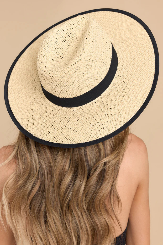 Look At The View Ivory Hat | Red Dress 