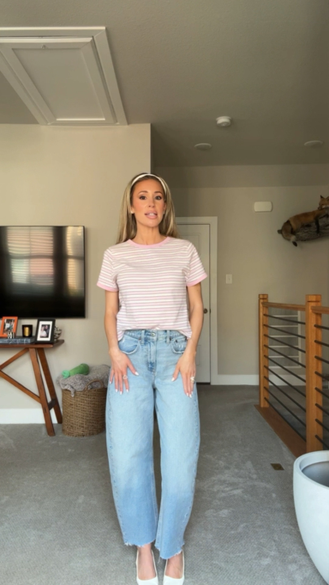Abercrombie sale alert! 20% off in-app with code “EXTRA20”

I love these barrel jeans! Wearing size 24 SHORT.

Sale. Currently on sale. Abercrombie style. Spring style. Outfit inspo. Outfit ideas. Spring outfit. Barrel jeans. Denim. Abercrombie jeans  

#LTKSaleAlert