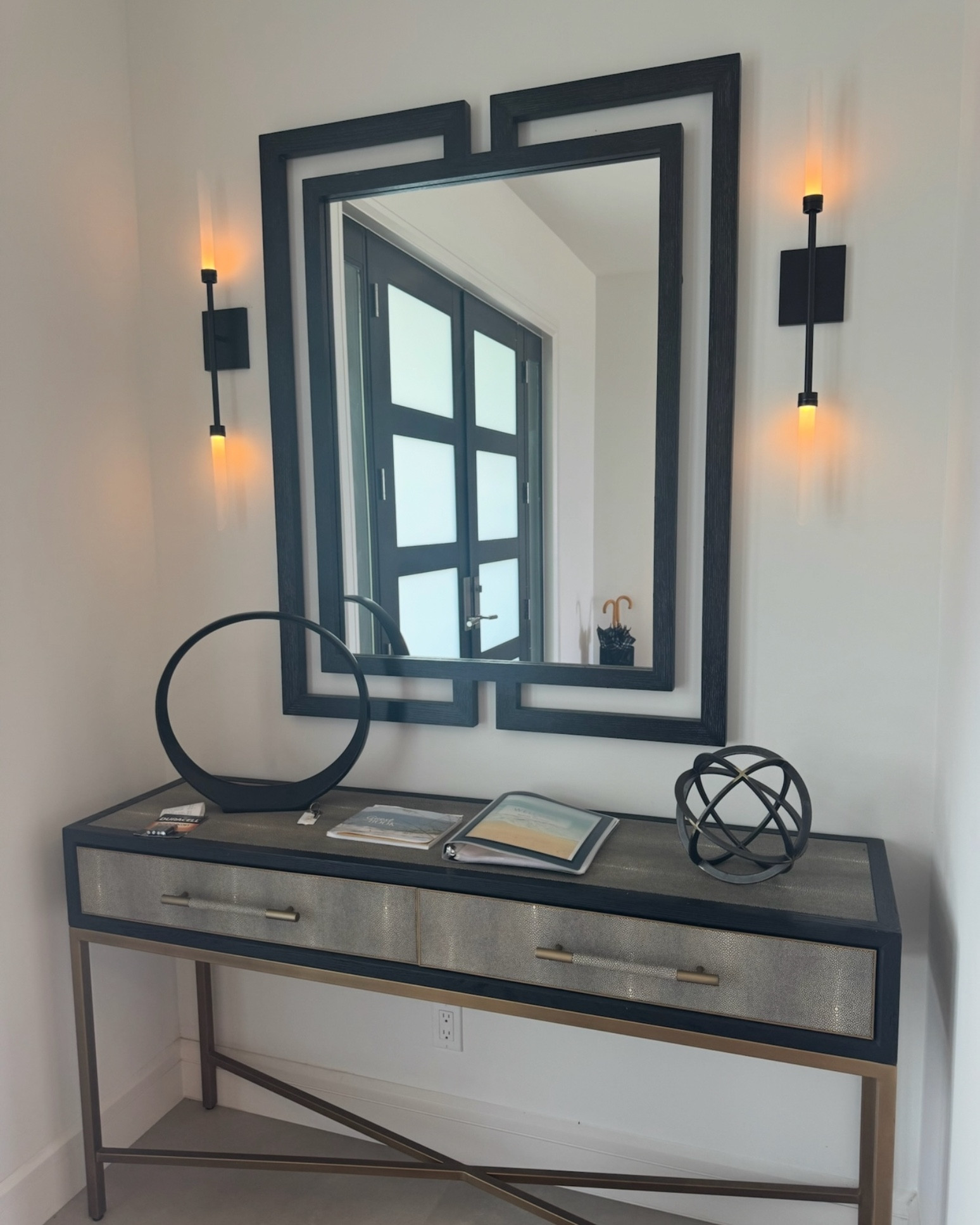 I thought I would start a fun new series of posting decor inspiration from the Air BNB's that we have stayed in! 🏡 

I LOVE seeing all of the different style elements in the homes that we stay in!

Linking products from one of our most recent trips.  ✈️ 

#GiannaTravels
 

#LTKTravel #LTKStyleTip #LTKHome