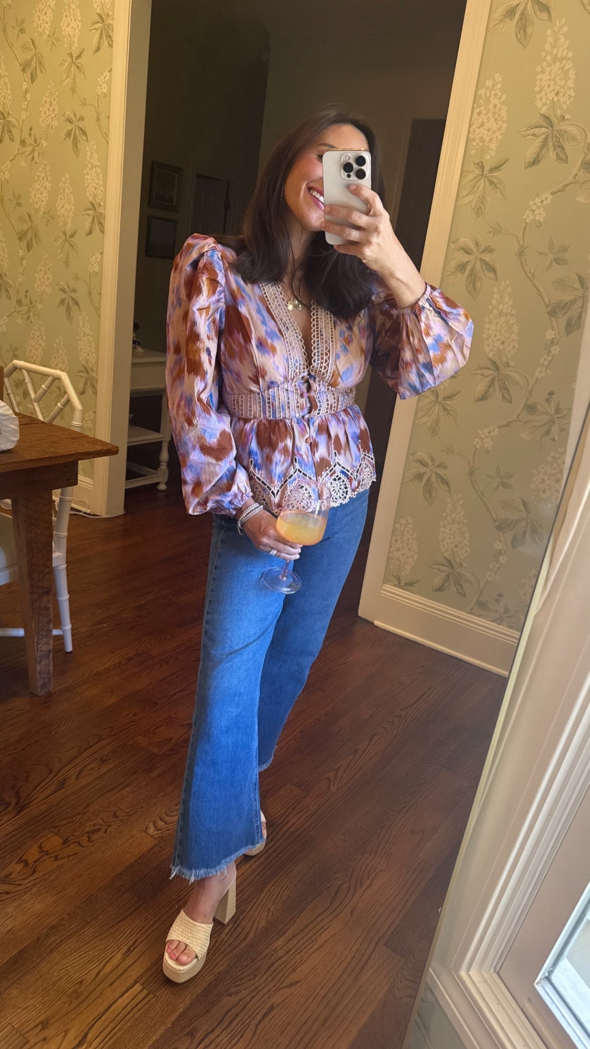 GNO mom outfit! So cute and easy!!! 

#LTKParties #LTKFindsUnder100 #LTKStyleTip