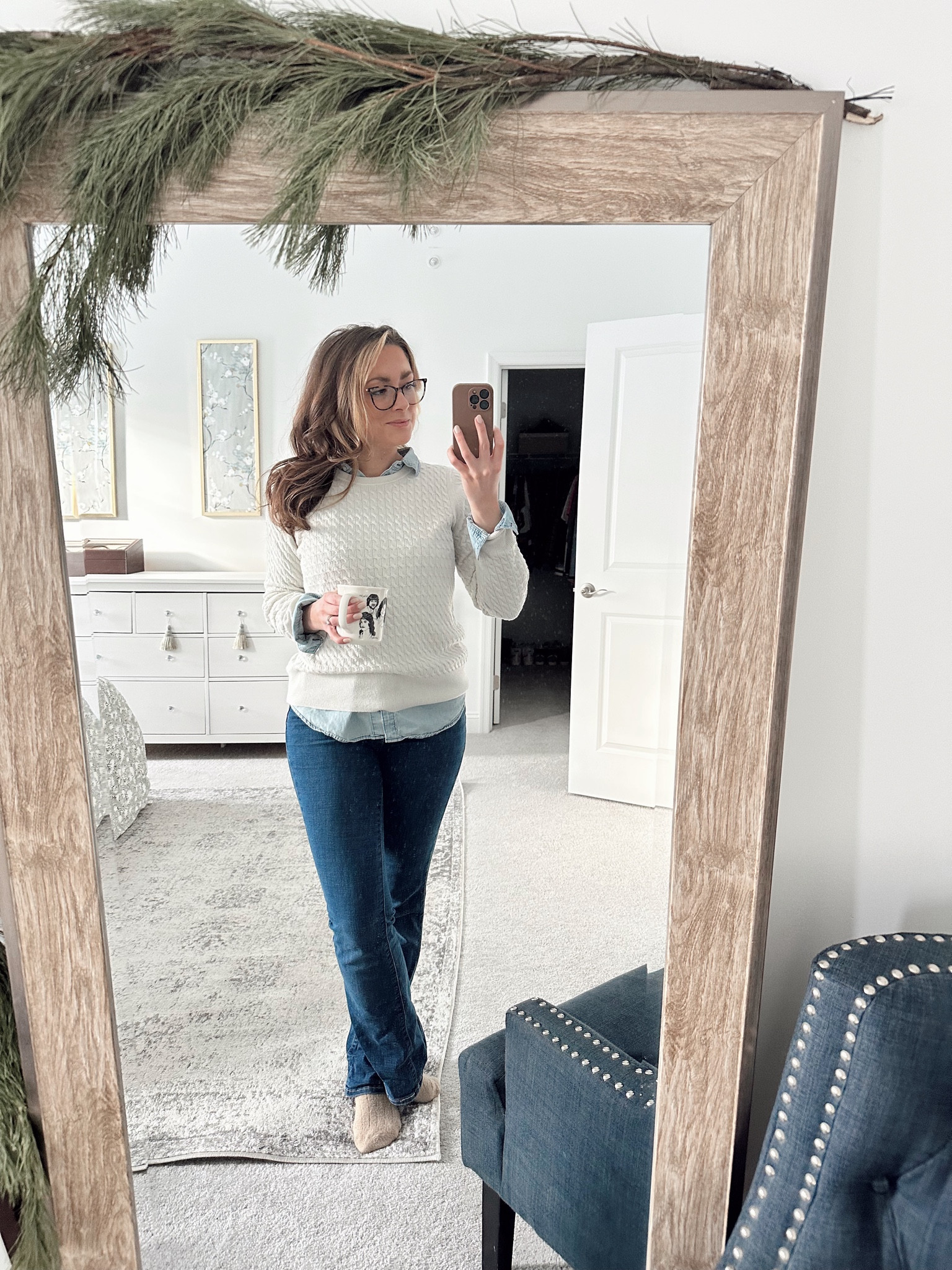 Made this look with stuff I’ve had for a while and it’s like I fell in love with my clothes again! 🤍

#nancymeyers #classicstyle #layeredootd 

#LTKFindsUnder50 #LTKSeasonal #LTKStyleTip