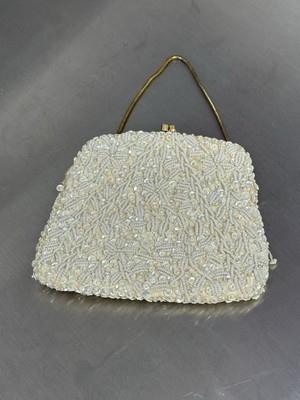 Vintage Sequins Beaded Ivory Clutch Evening  Purse Gold Chain Handle Off White | eBay | eBay US