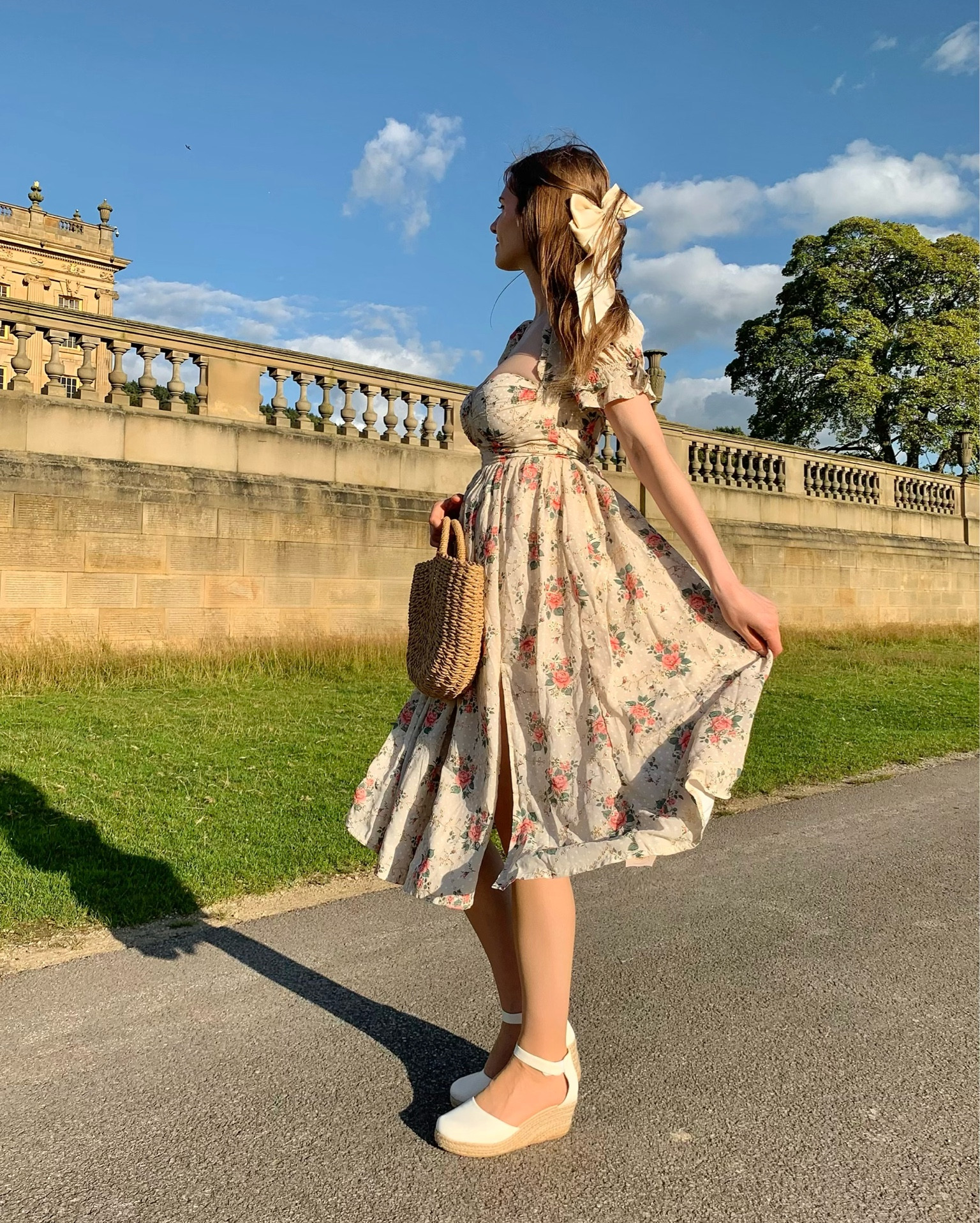 Love this romantic Floral Puff Sleeve Corset Backless Slit Midi Dress from JardinVue 🌹🤍  

Summer dresses 
Floral dresses 
Midi dress 
Corset dress 
Vintage dress
Vintage style 
Retro dress 
Retro style 
Vintage fashion 
Parisian style 
Wedding guest dress 
Occasion dresses 
Barbie outfit 

#LTKstyletip #LTKunder100 #LTKwedding