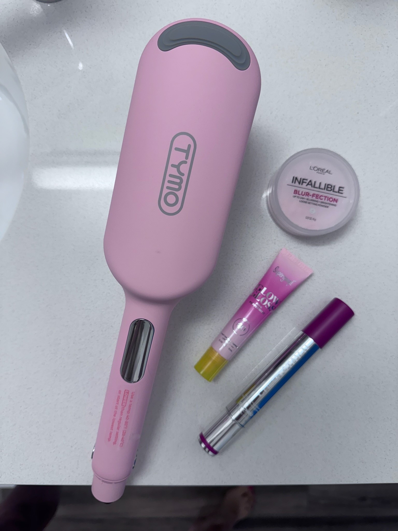 A few beauty finds I’m loving! 

#LTKBeauty #LTKTravel #LTKFindsUnder100