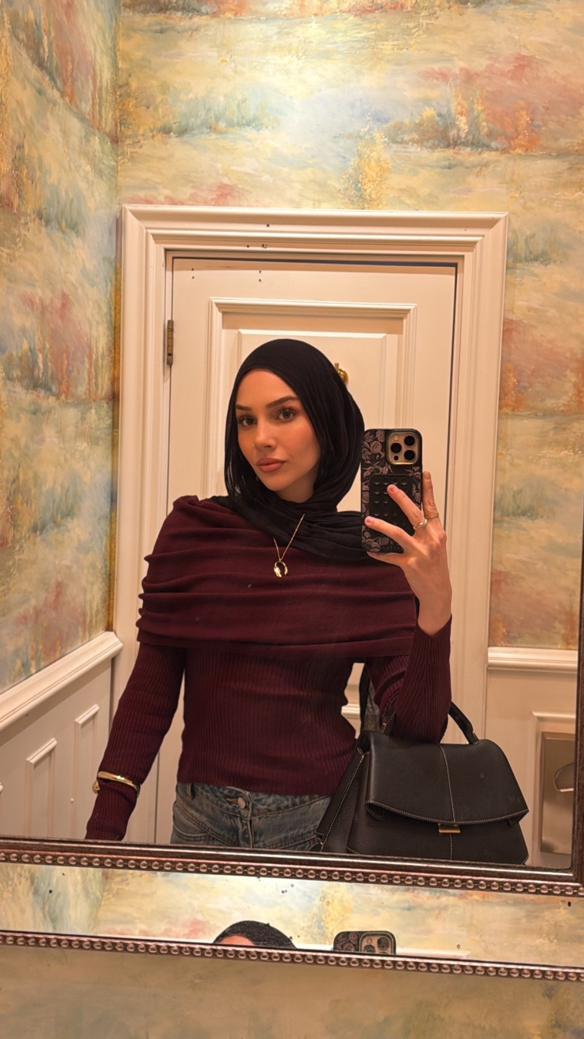 obsessed with this top 😩 @meshki 
 code: ERVAMESHKI for discount ✨ ✨#LTKCyberWeek 

#LTKgrwm #LTKSeasonal