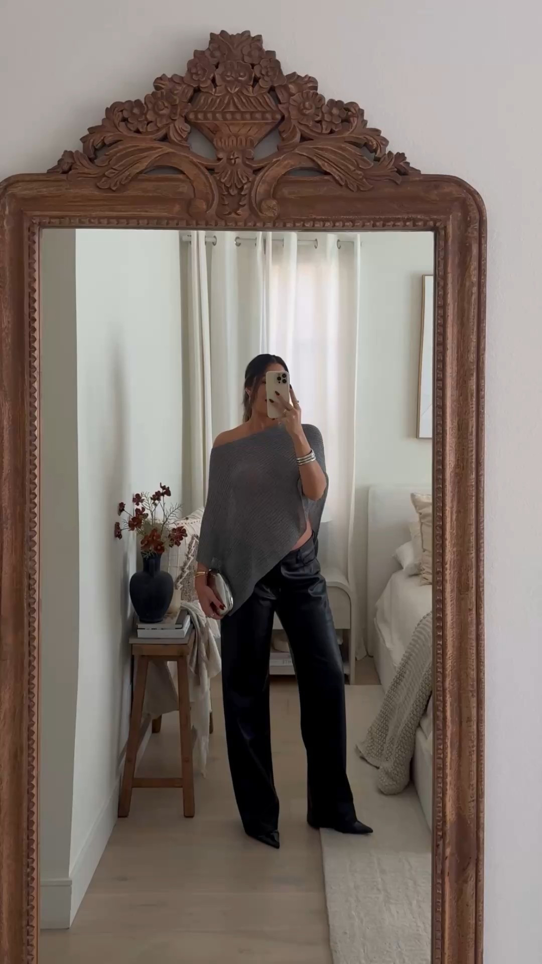 styling some abercrombie new arrivals - this poncho and pant combo is my fav for the festive season! 

#LTKHoliday #LTKSaleAlert