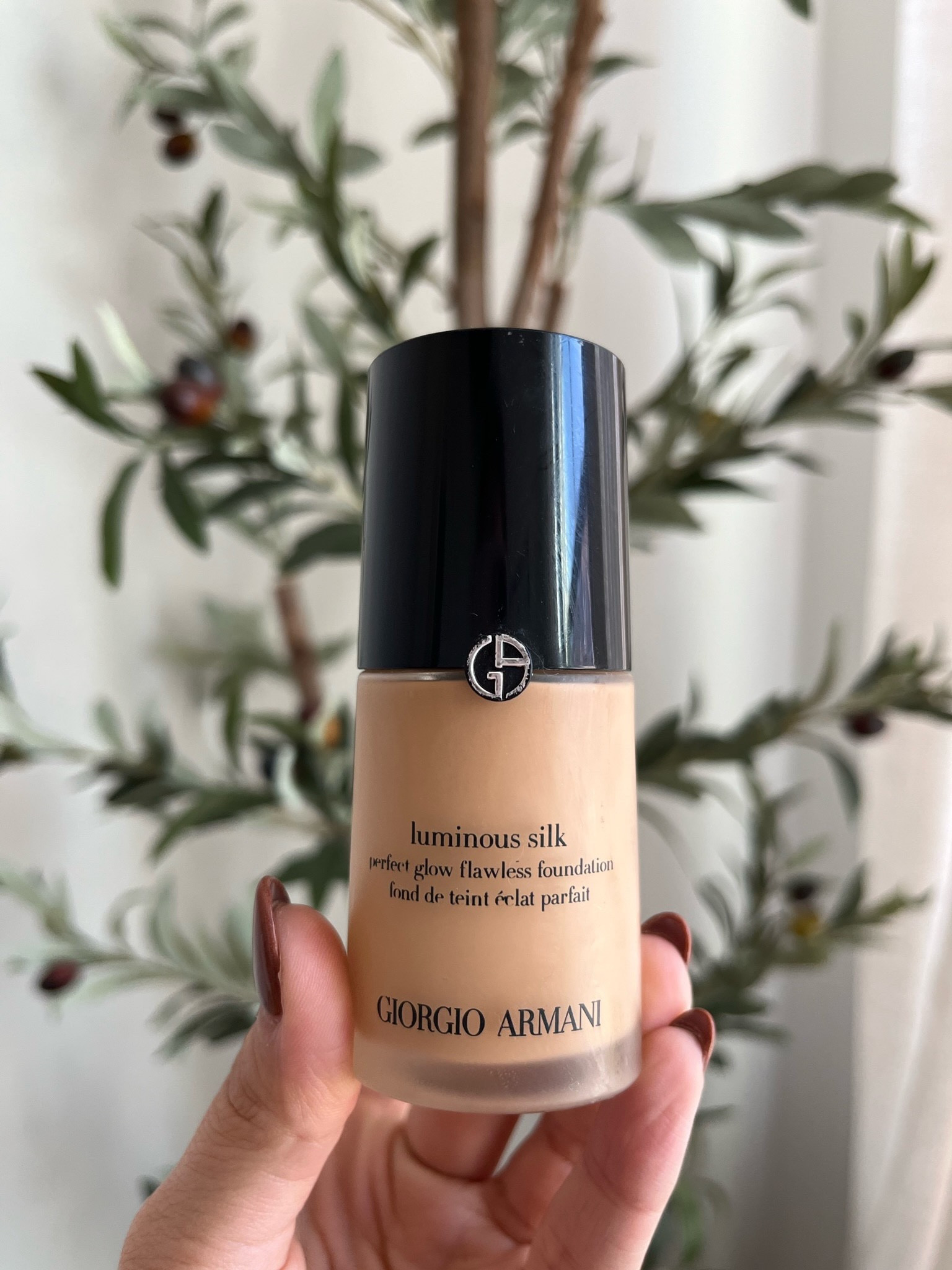 My foundation is 30% off now with code ‘BF30’ I wear shade 5.75🤎 #blackfriday #cyberweek #makeup 

#LTKHoliday #LTKsalealert #LTKCyberWeek