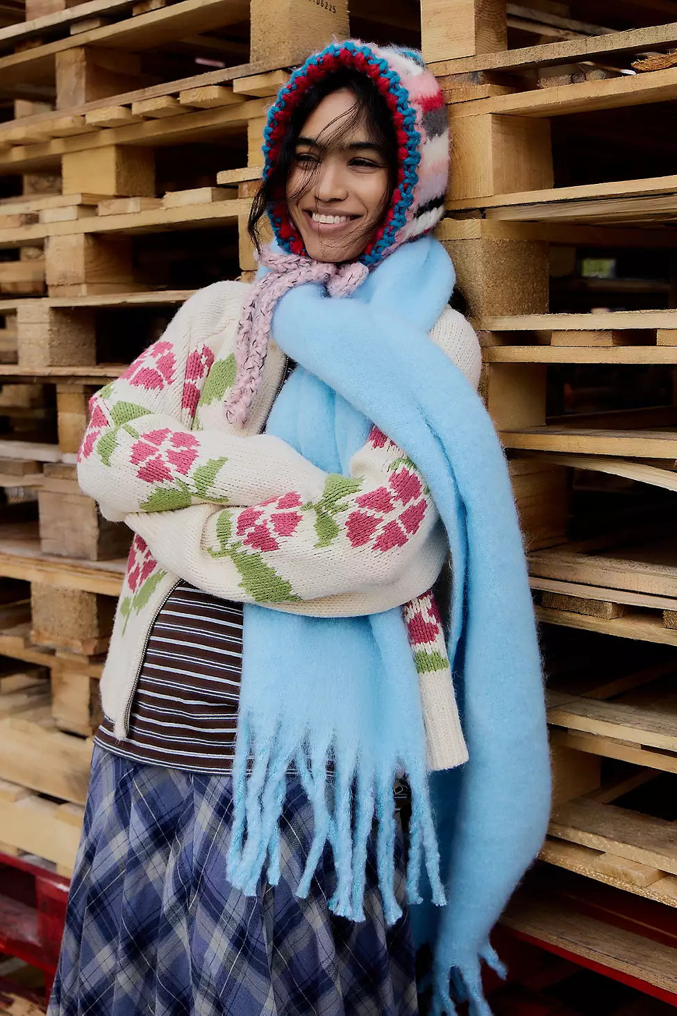 UO Lenora Blanket Scarf - Light Blue at Urban Outfitters | Urban Outfitters UK