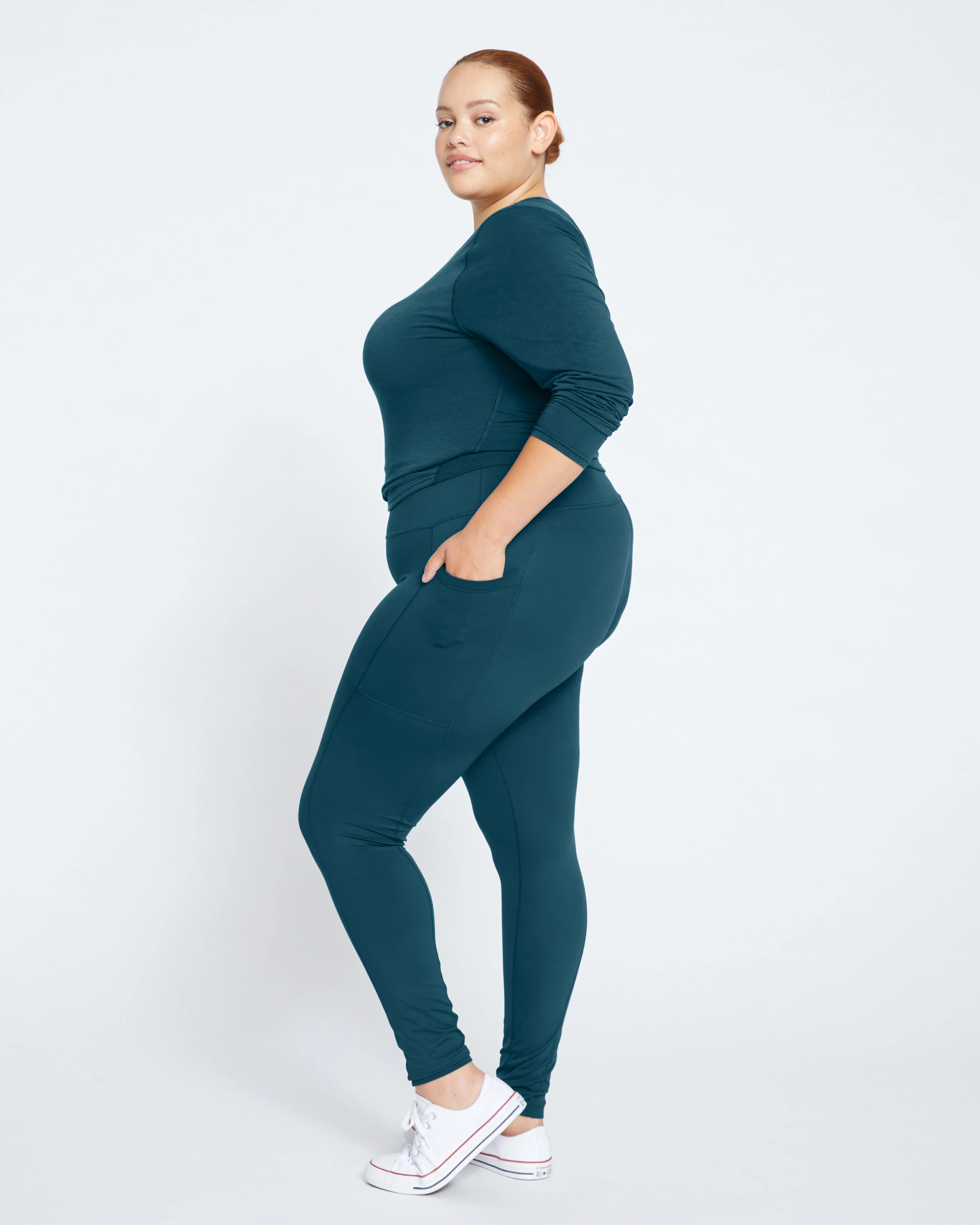 Next-to-Naked Pocket Legging - Deep Sea | Universal Standard