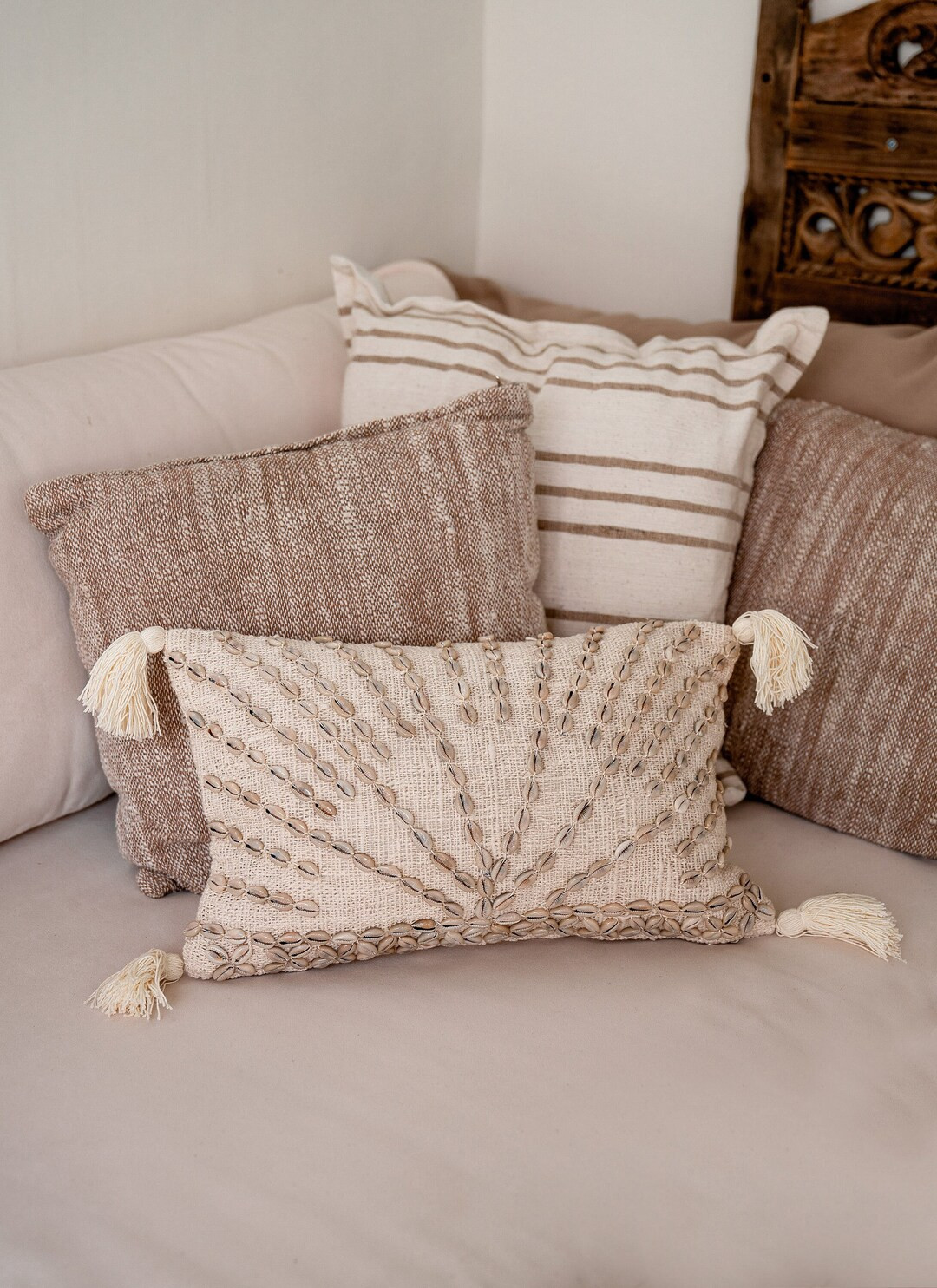 Funda de cojín rectangular de algodón decorada con conchas y pompones Boho Coastal Tropical - E... | Etsy (US)