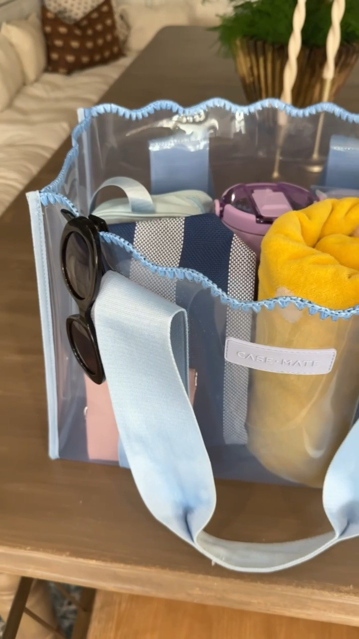 What’s in my pool bag 

#ltksummer

#LTKgrwm #LTKdayinmylife #LTKselfcare