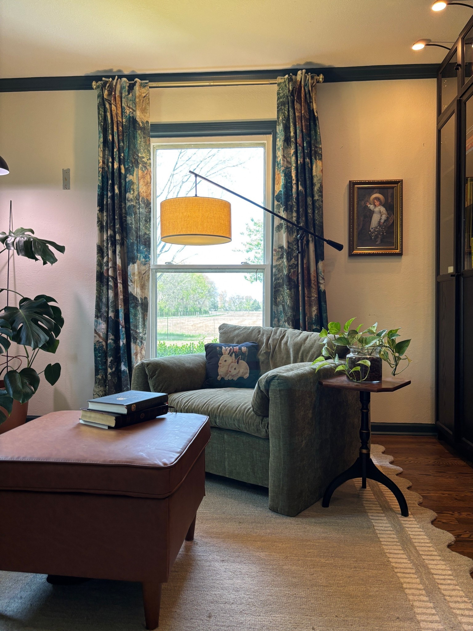 A shot from a quiet afternoon in our home library 🥰

#LTKHome #LTKFamily #LTKSaleAlert