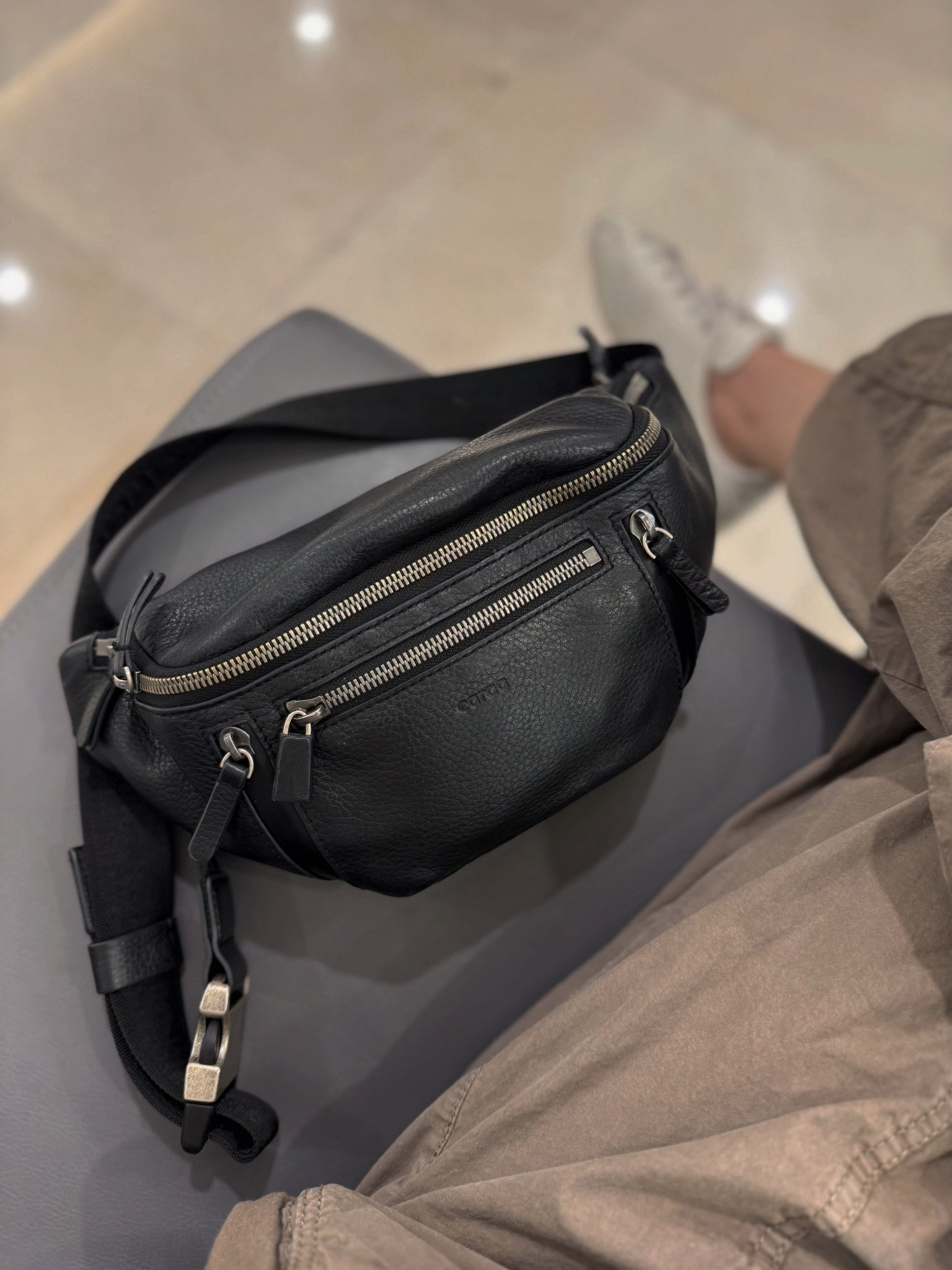 One of my everyday bags that is lightweight, compact but has lots of zippered compartments for all my stuff. It’s the small sling bag from Caraa (mine is leather, which has been discontinued, but other fabrics/colors are linked below). 

*I don’t think I’ve ever used as a belt bag, usually as a crossbody or shoulder bag 😂

#LTKTravel #LTKSeasonal #LTKSaleAlert
