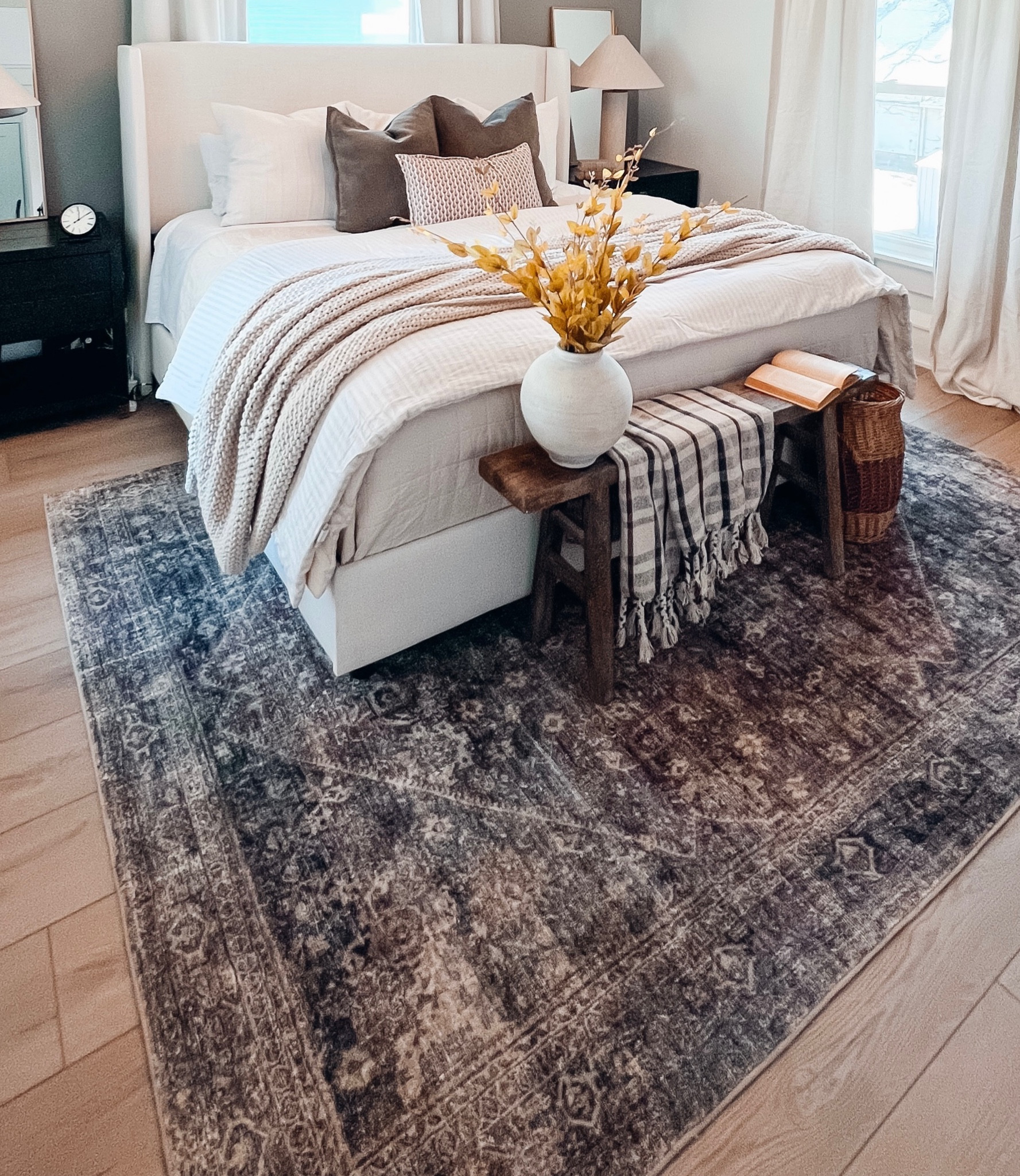 Shop my Loloi x Amber Lewis rug. It’s on sale right now!

#LTKsalealert #LTKhome #LTKFind
