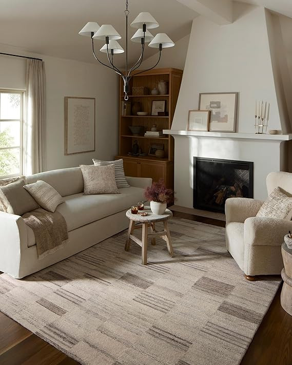 Loloi Amber Lewis x Loloi Rocky Collection ROC-04 Ivory / Dove, 7'-9" x 9'-9", Area Rug | Amazon (US)