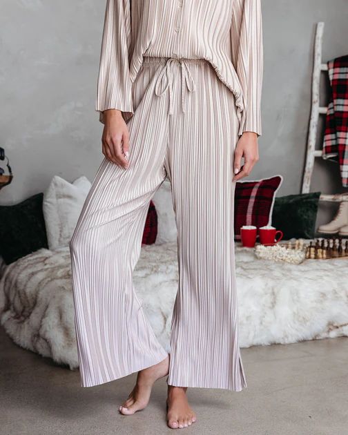 Hey Honey Plisse Pants - Beige - SALE | VICI Collection