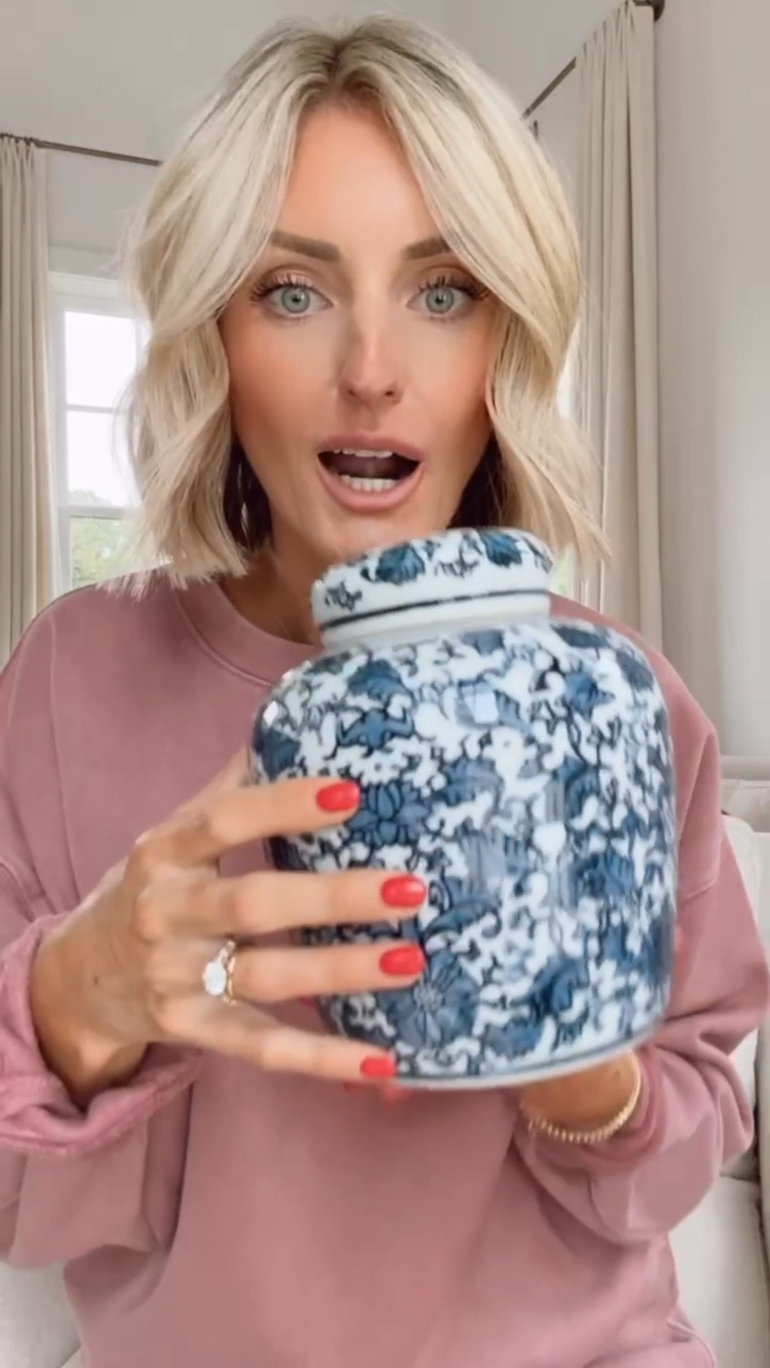 I can’t believe this ginger jar is from Amazon! 👏🏼 this would look great in any area of the house!

Loverly Grey, Amazon find, ginger jar, Amazon home, home decor 

#LTKHome #LTKSeasonal