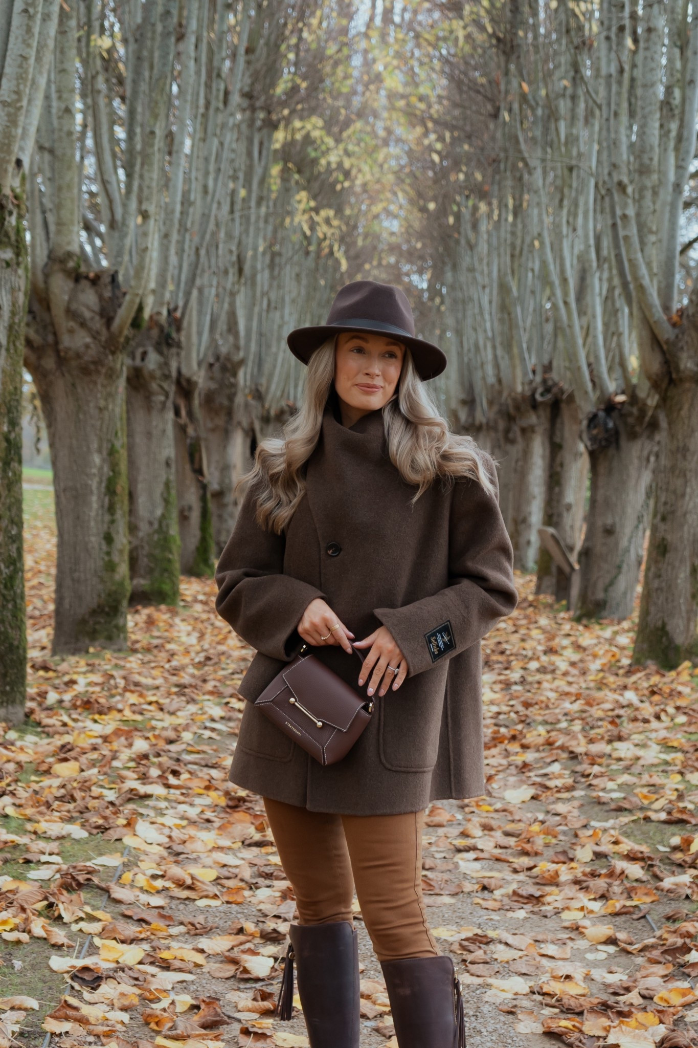 My chic and stylish autumnal outfit for a cosy Cotswolds day 🍂 Wool coat and trilby hat with a luxury bag and knee high boots 🫶🏼

#LTKwinter #LTKeurope #LTKautumn