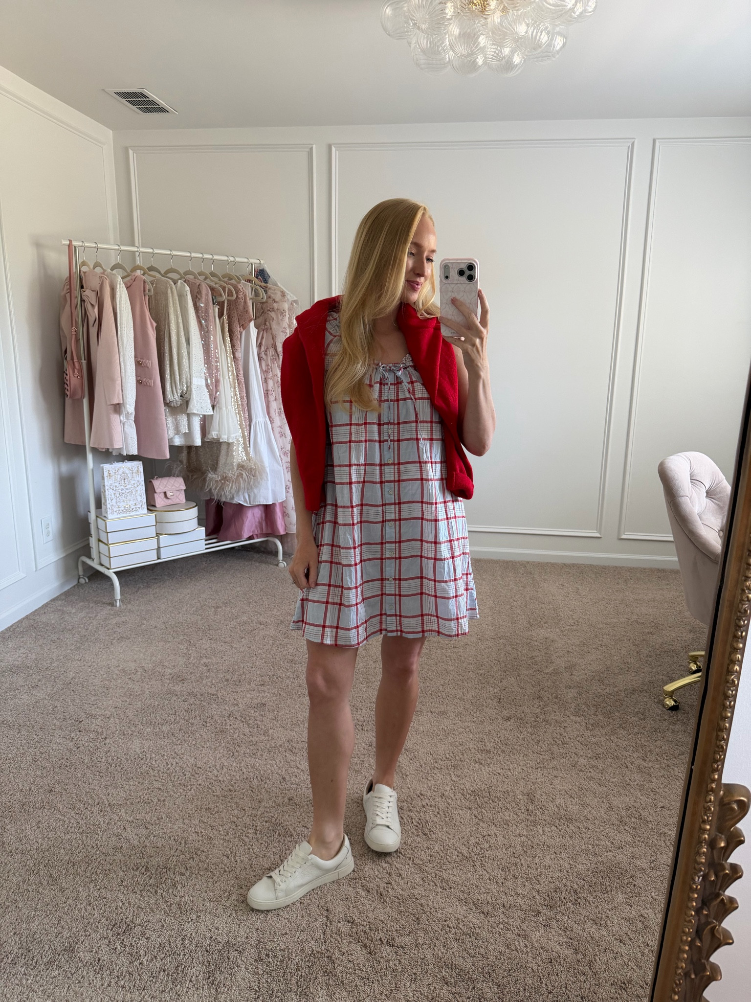 Last minute Memorial Day weekend look to grab! Would be perfect for a BBQ, backyard party, or baseball game this summer. Wearing a size small Country

#LTKmomlife #LTKootd #LTKSeasonal