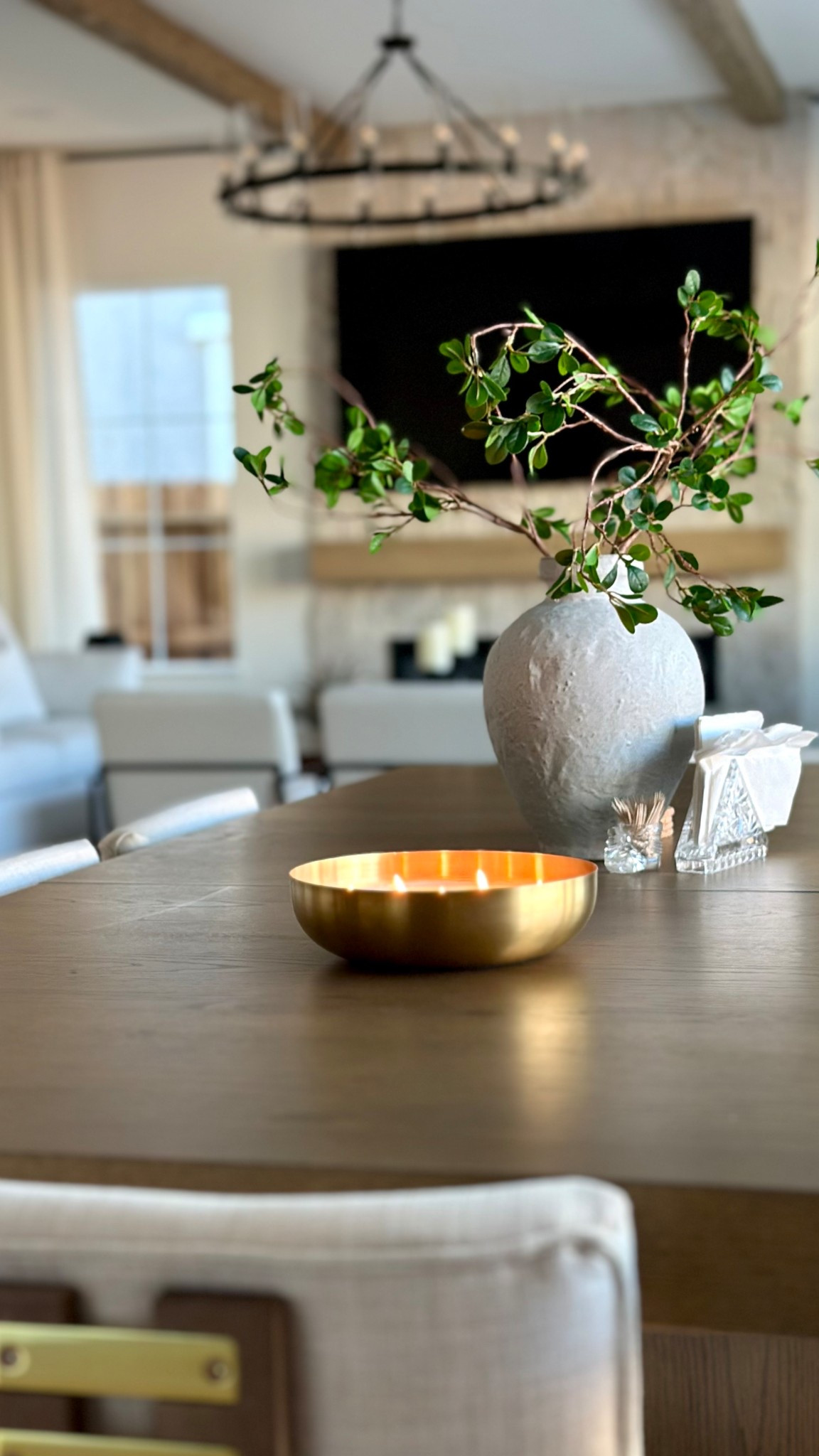 Living room 

#LTKHome #LTKStyleTip #LTKSeasonal