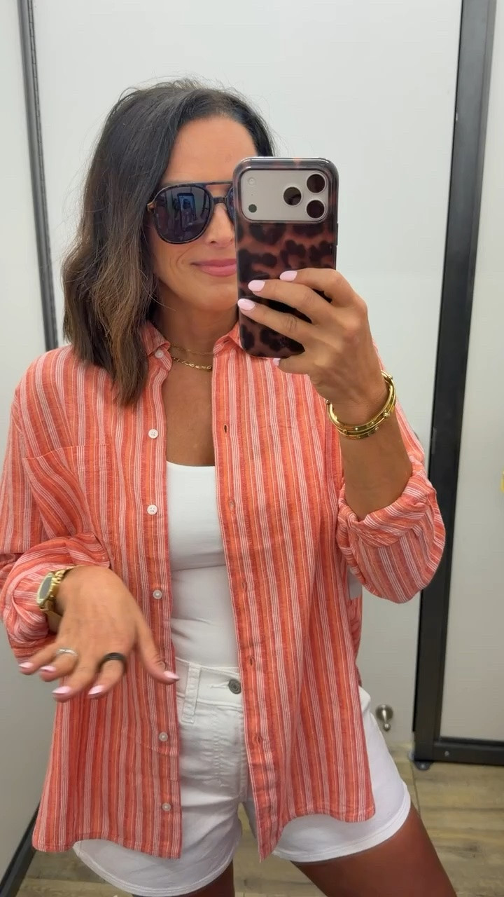 This striped button-down is one of those pieces you’ll throw on all summer long. I love it worn open over a tank and shorts, but it’d be just as cute over a swimsuit at the beach. Such an easy piece to style.

Shop here.

Size XS-S • 5’3” for reference

#OldNavyStyle #OldNavyFinds #AffordableFashion #SummerStyle #BeachOutfit #CasualStyle #EverydayOutfit #VacationStyle #OOTD #StyleInspo