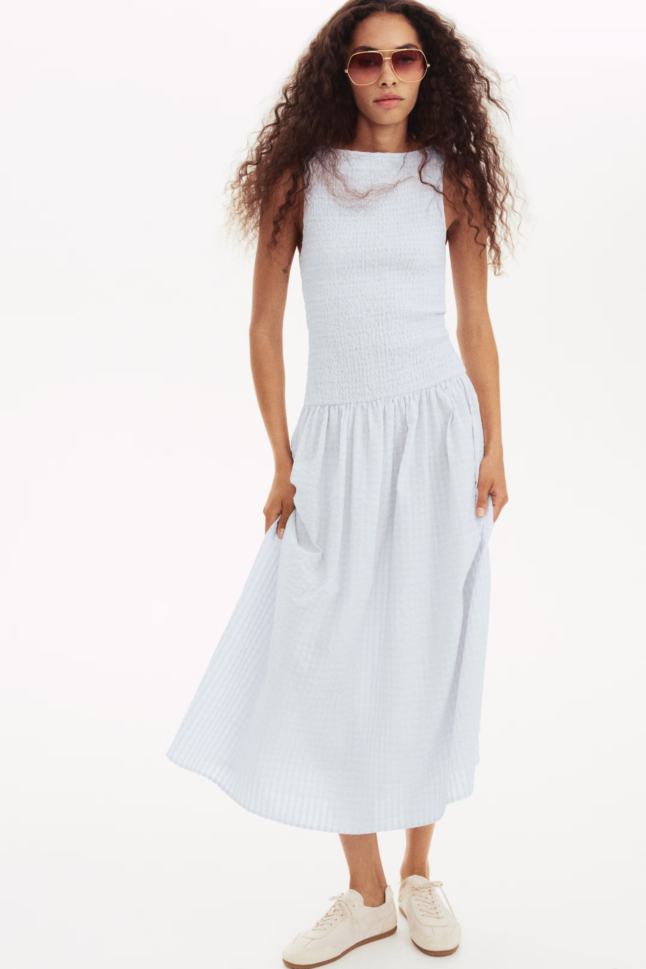 Smocked seersucker dress | H&M (UK, MY, IN, SG, PH, TW, HK)