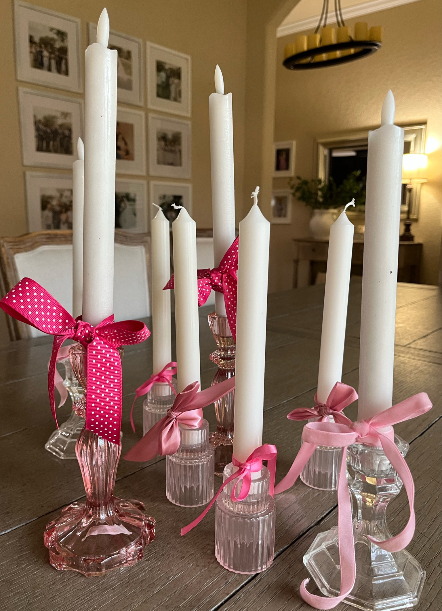 Bow season 🎀🕯️💕🌸 #valentines #valentinesday #galentines #galentinesday #bowseason #bows #dinnerparty #hosting

#LTKStyleTip #LTKSeasonal