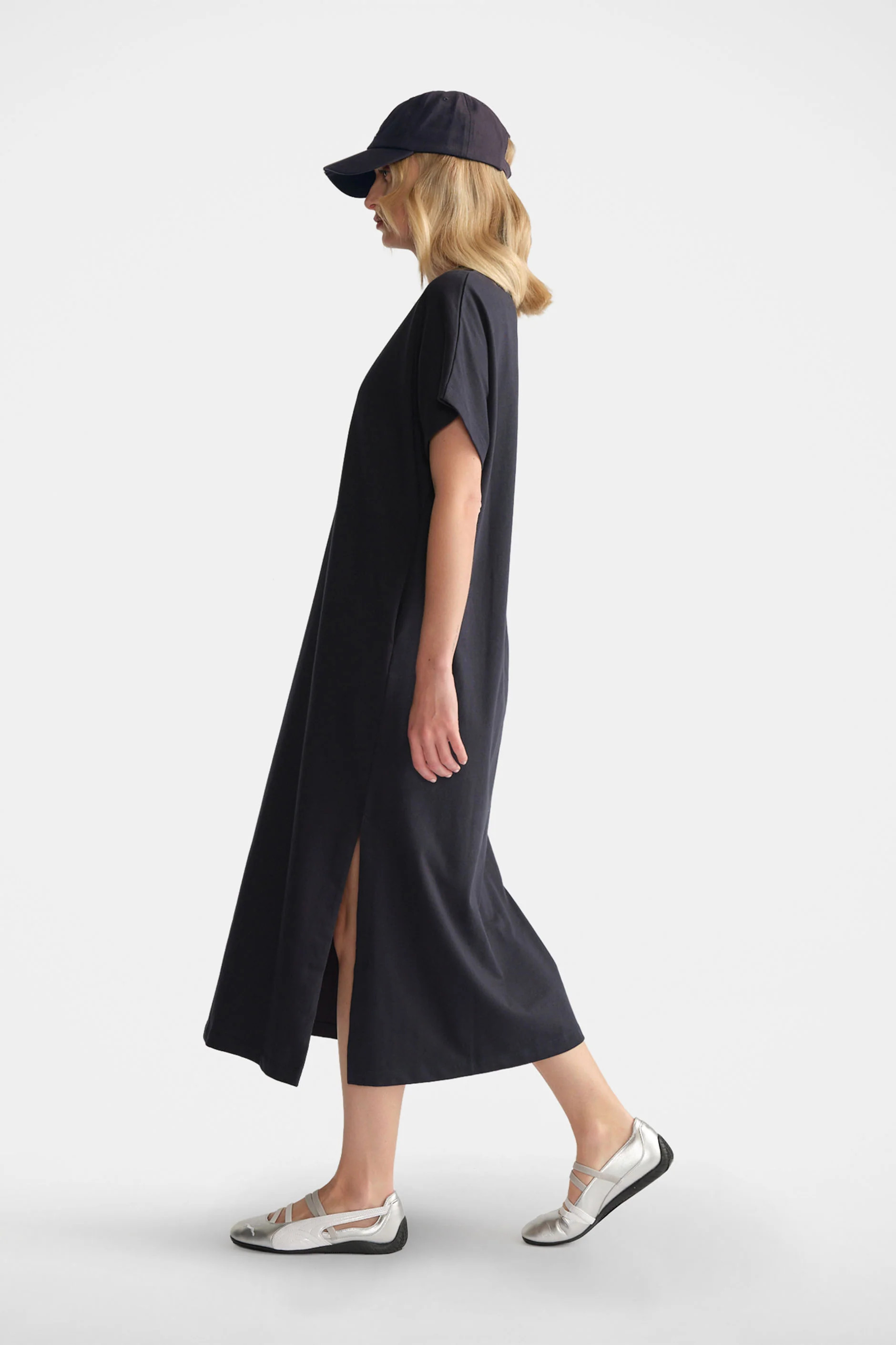 D-Luxe Maxi Tee Dress - Ink | DECJUBA