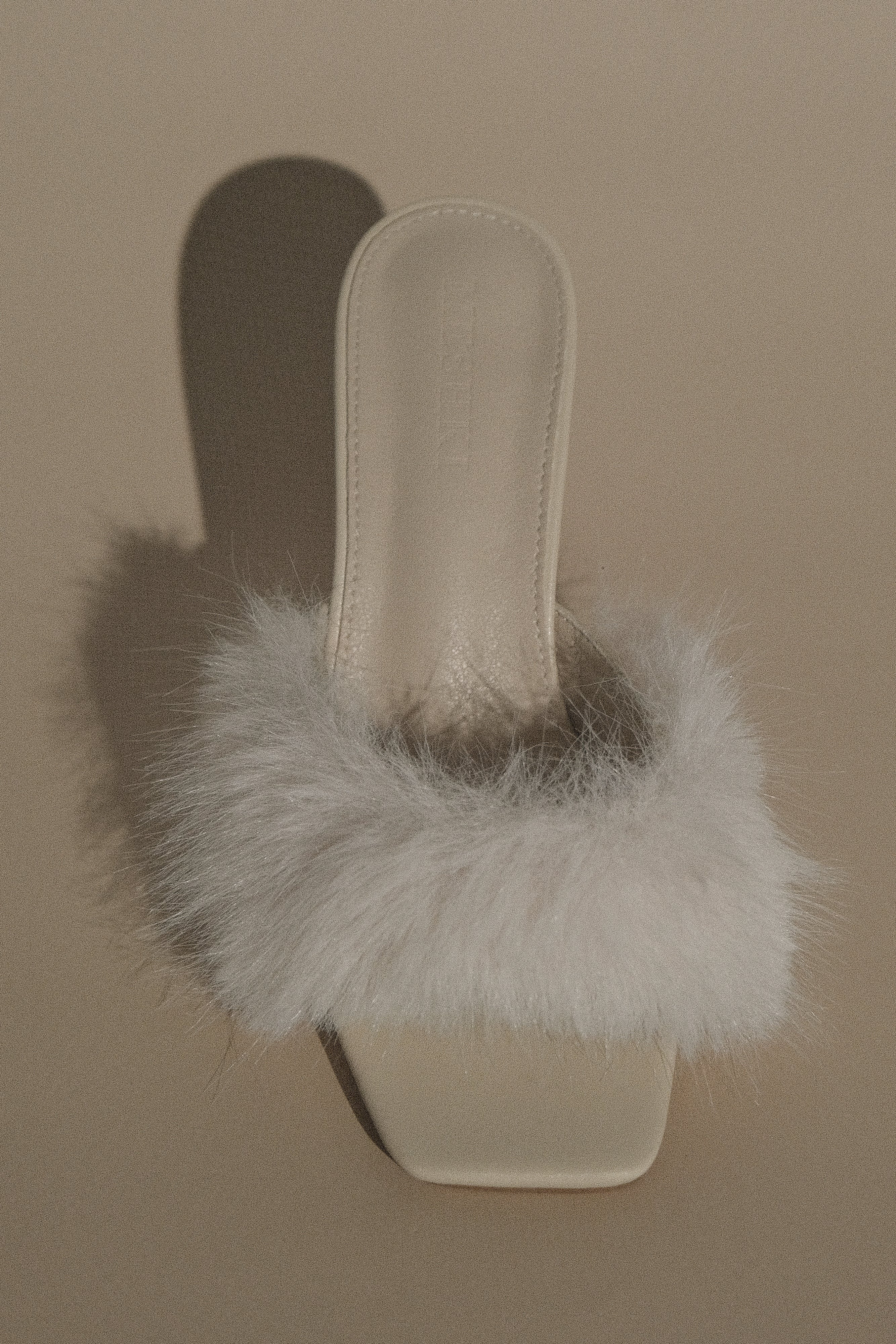 Torrance Faux Fur Heel - Ivory | MESHKI US