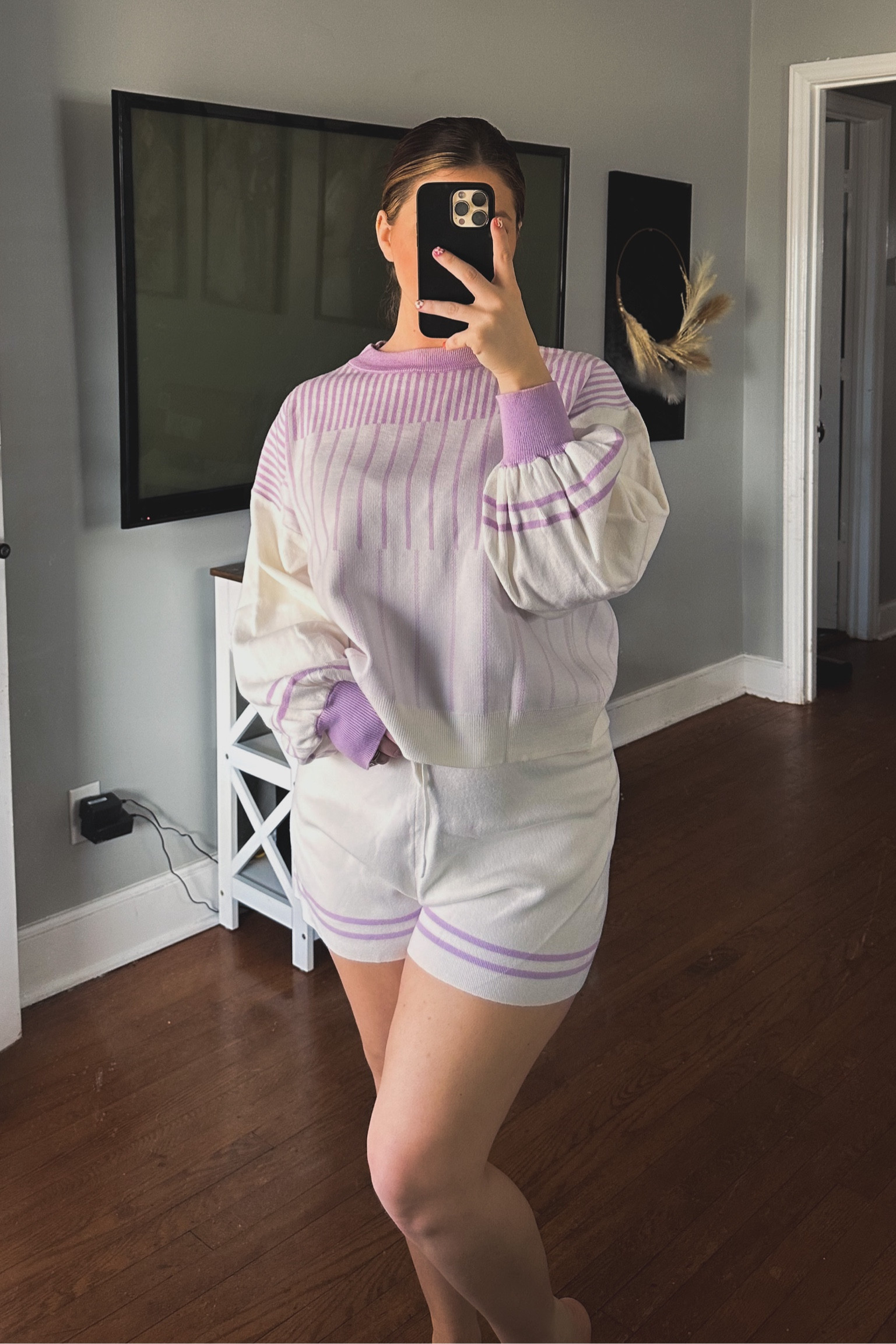 Another lounge set perfect for spring 💜 the material of this one is top tier! It's so soft, I'm in a medium!

#LTKfindsunder50 #LTKSeasonal #LTKmidsize