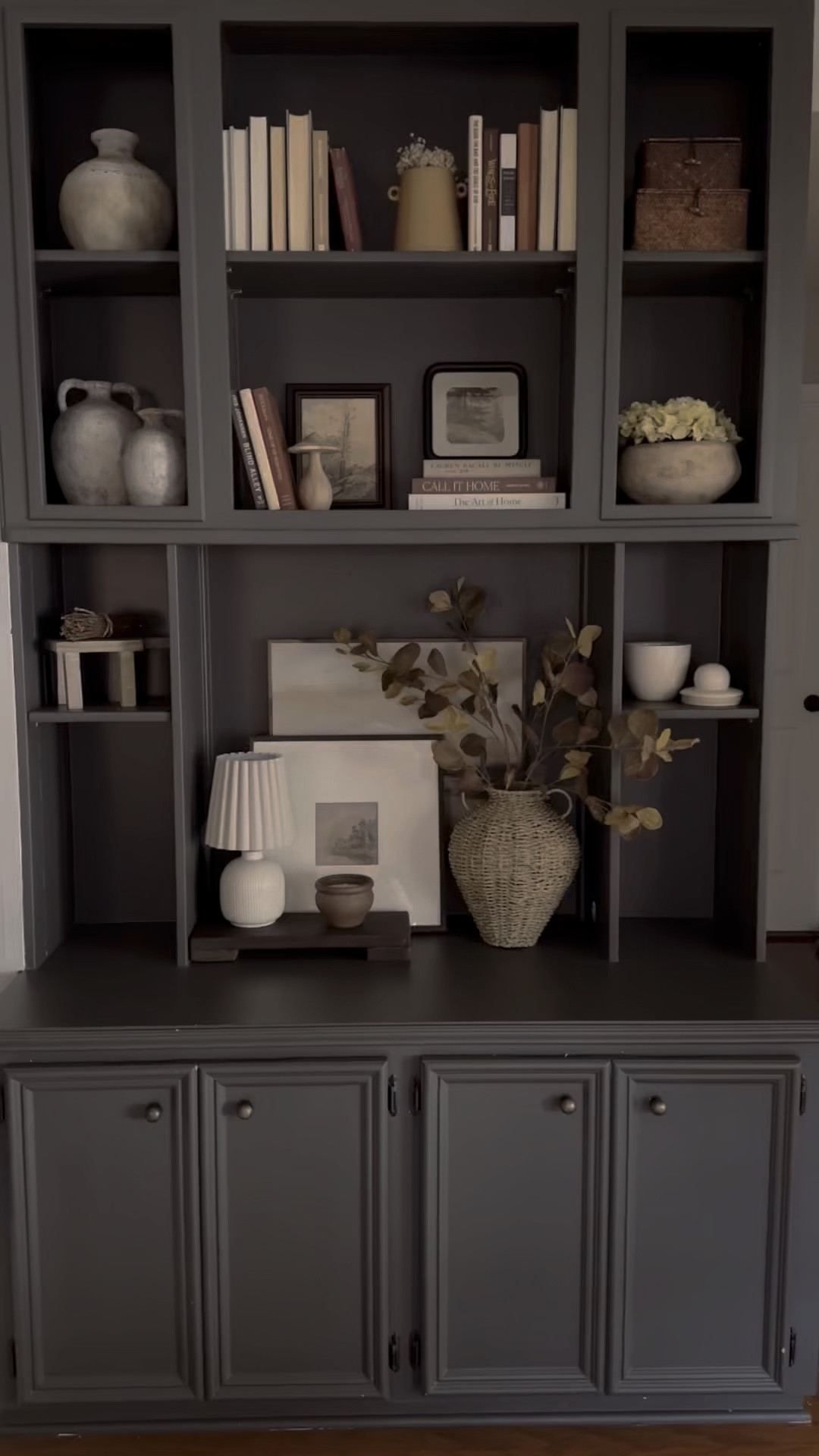 Built in refresh 🤎🍂



#LTKHome #LTKSeasonal #LTKVideo